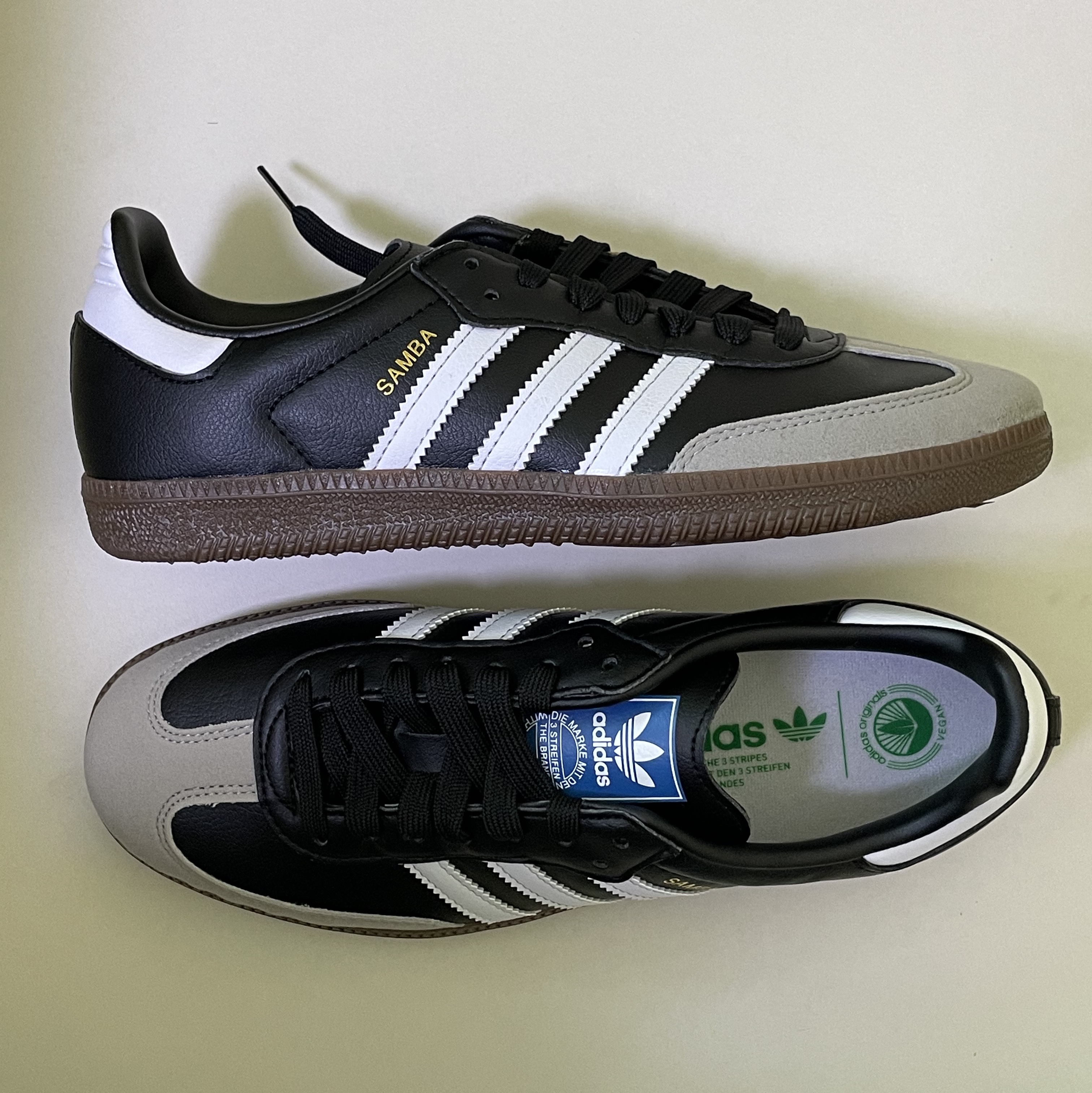 Adidas Samba Vegan Black White 착용 스타일