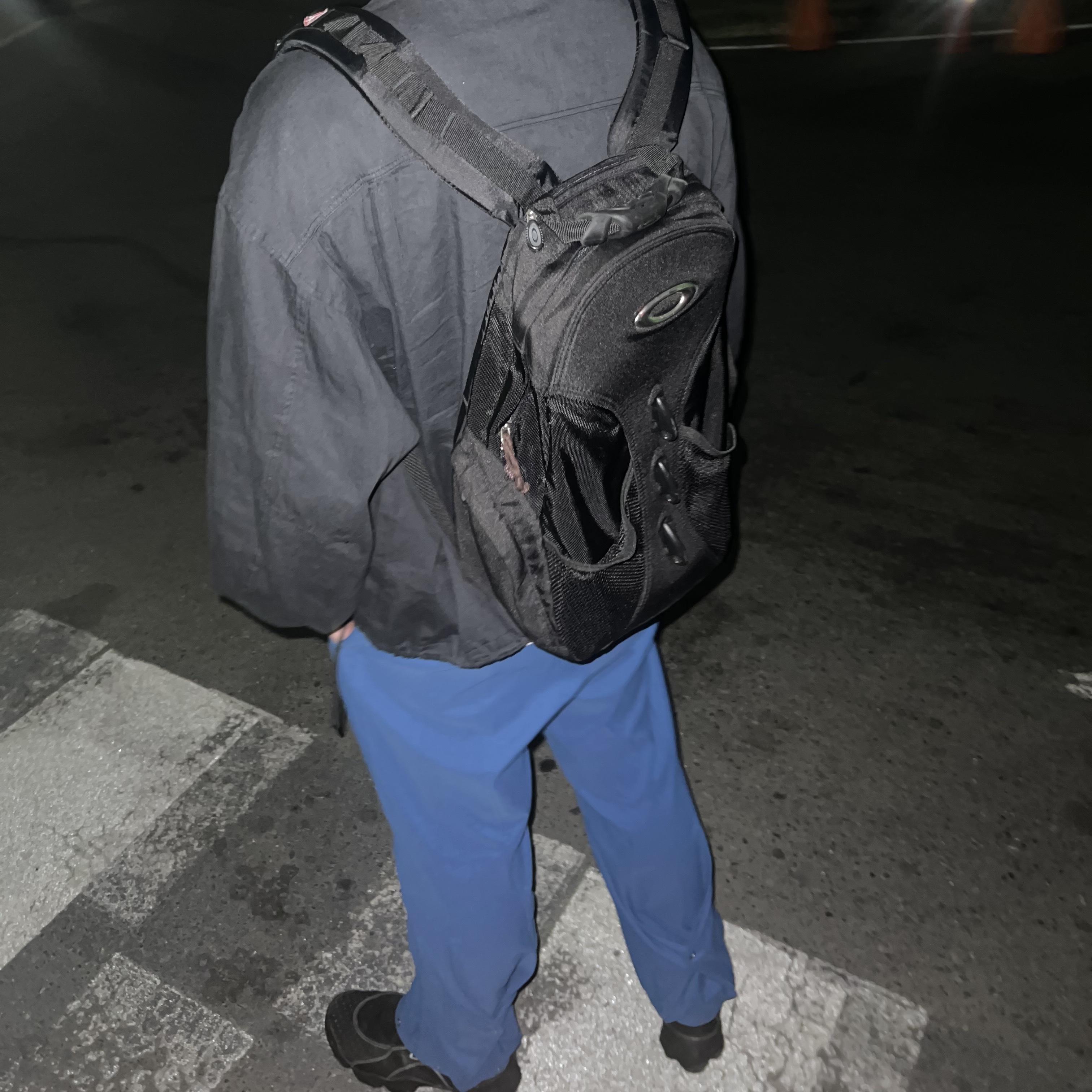 Oakley Factory Team x Brain Dead Flesh Black Ostrich 착용 스타일