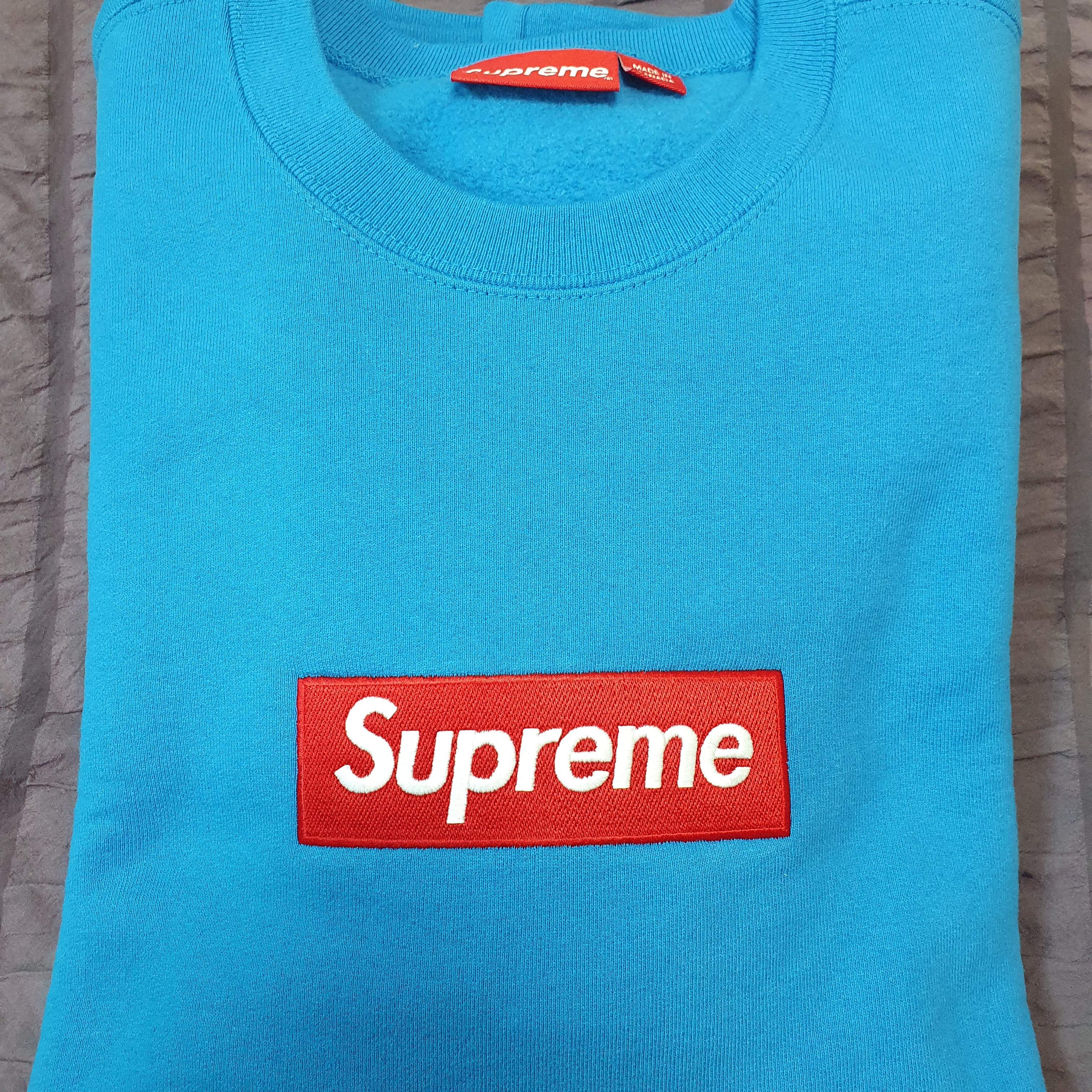 Supreme Box Logo Crewneck Blue - 22FW 착용 스타일 - 2
