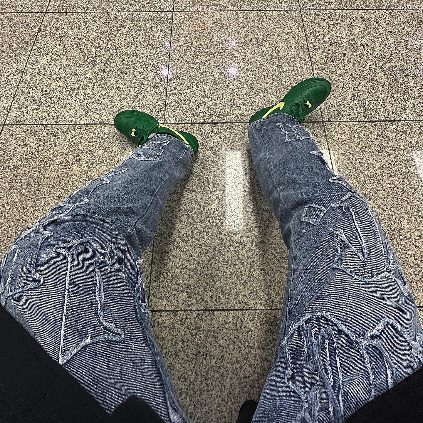 Nike x Ambush Air Force 1 Low SP Pine Green and Citron, Grailz Geometry Hoodie Celtic Green 착용 스타일 - 2