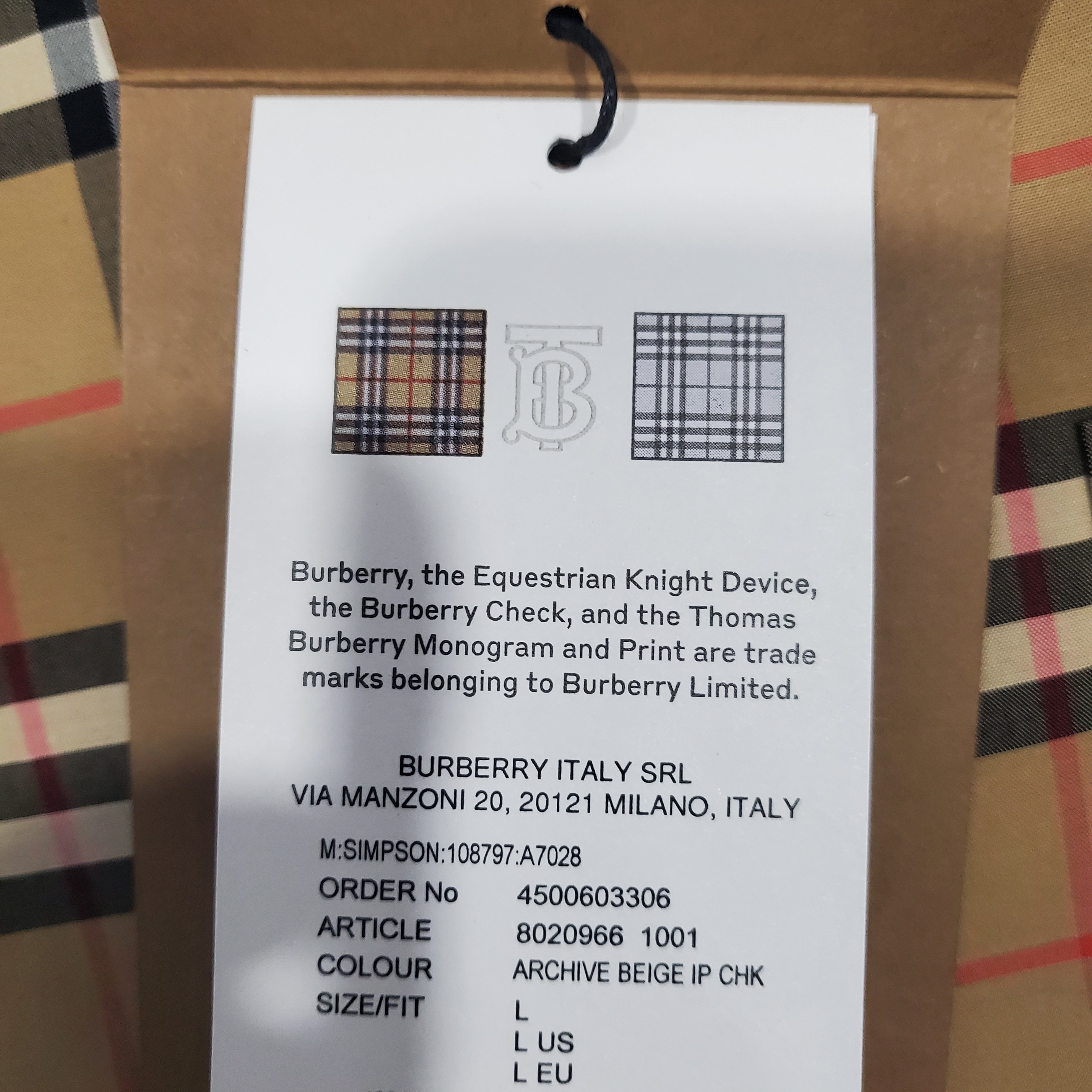 Burberry Small Scale Check Stretch Cotton Shirt Archive Beige 착용 스타일 - 5