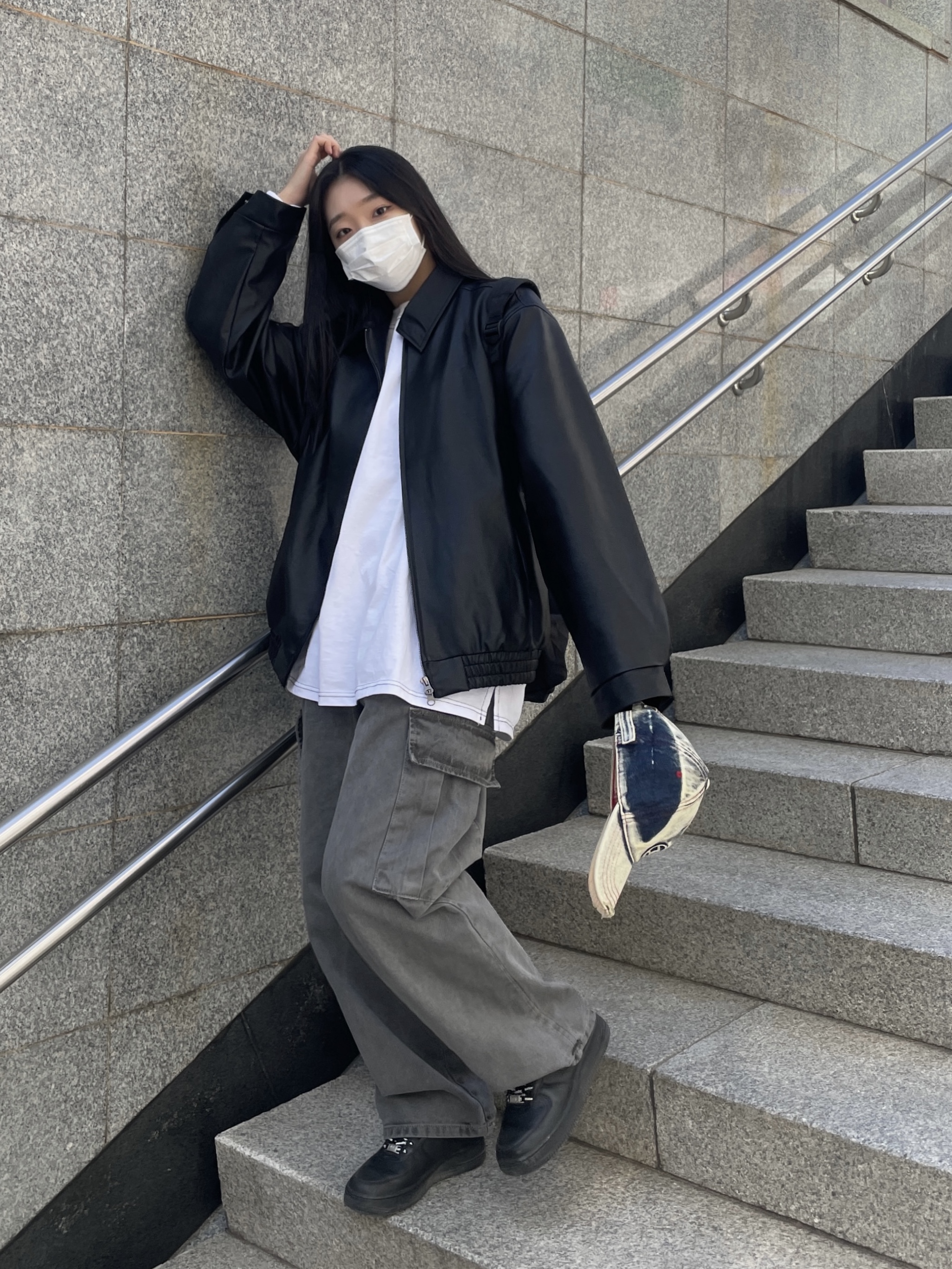 Nike x Supreme Air Force 1 Low Black, Diesel C-Seymon Treated Denim Baseball Cap Blue White 착용 스타일 - 1