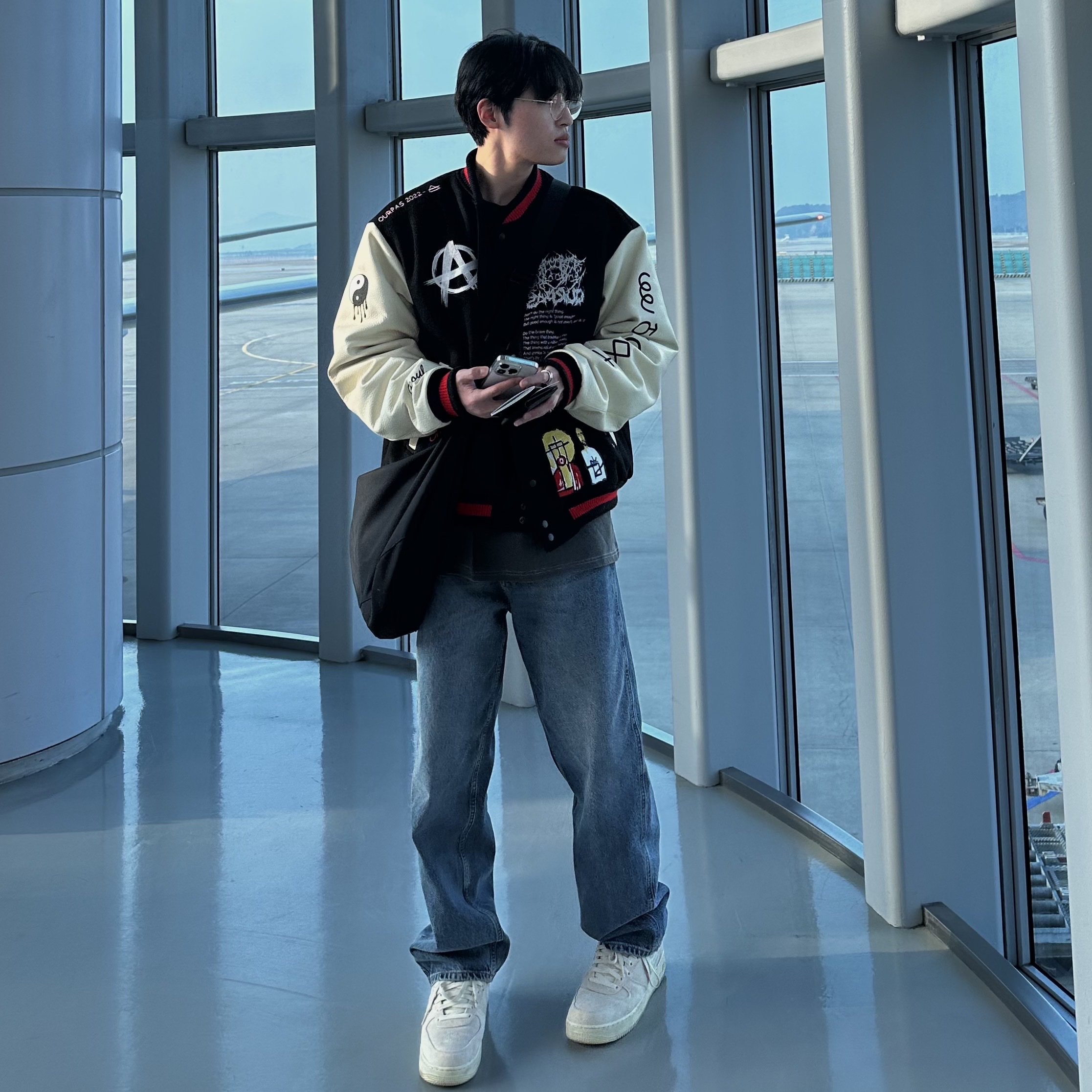 Nike x Stussy Air Force 1 '07 Mid SP Fossil 착용 스타일 - 1