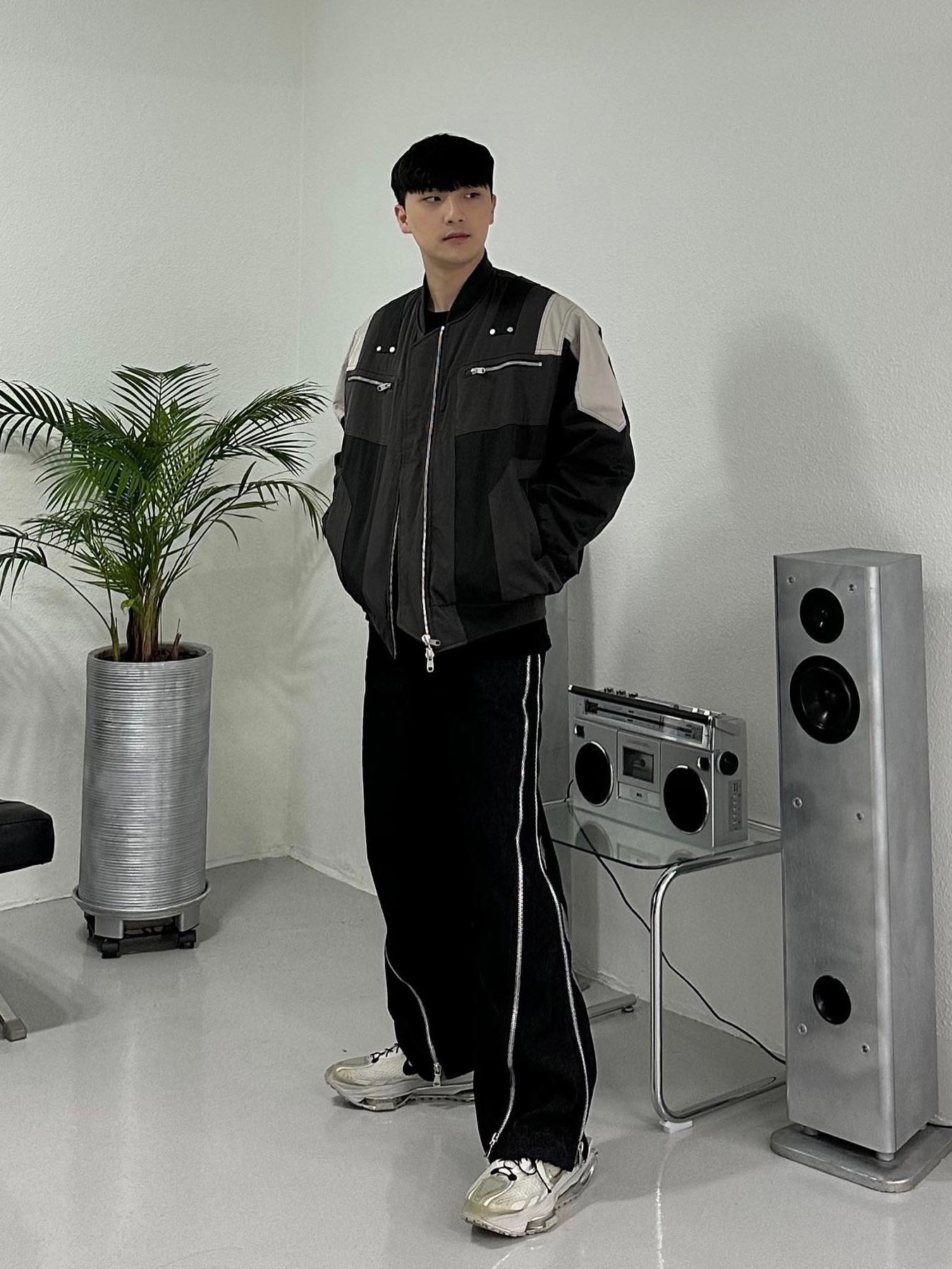 Nike x Matthew M Williams Zoom 004 Stone, Undermycar Wani Kame Multi Block Pocket Turtle Bomber Driftwood - 22FW 착용 스타일 - 1