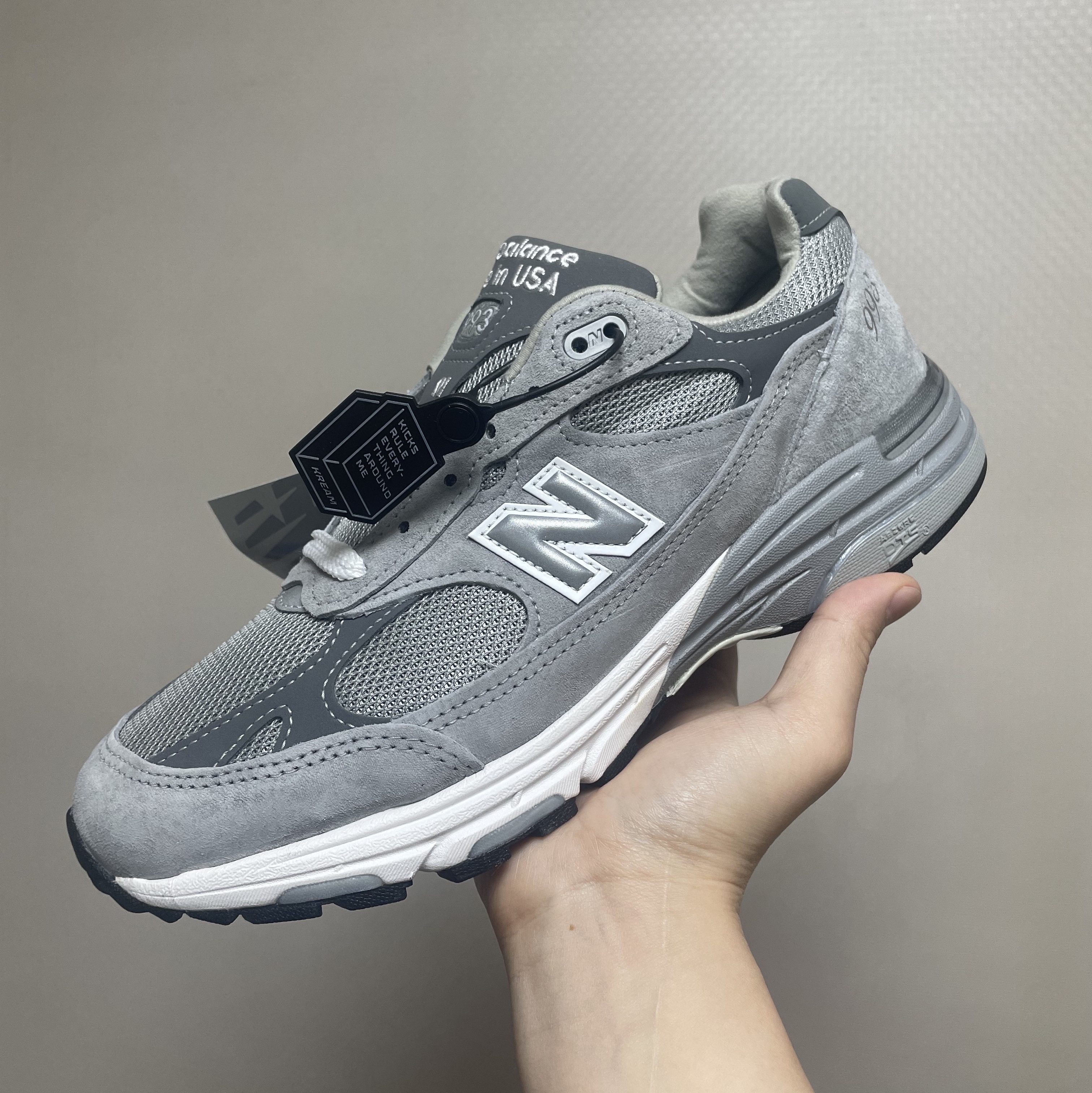 New Balance 993 Made in USA Grey - D Standard 착용 스타일