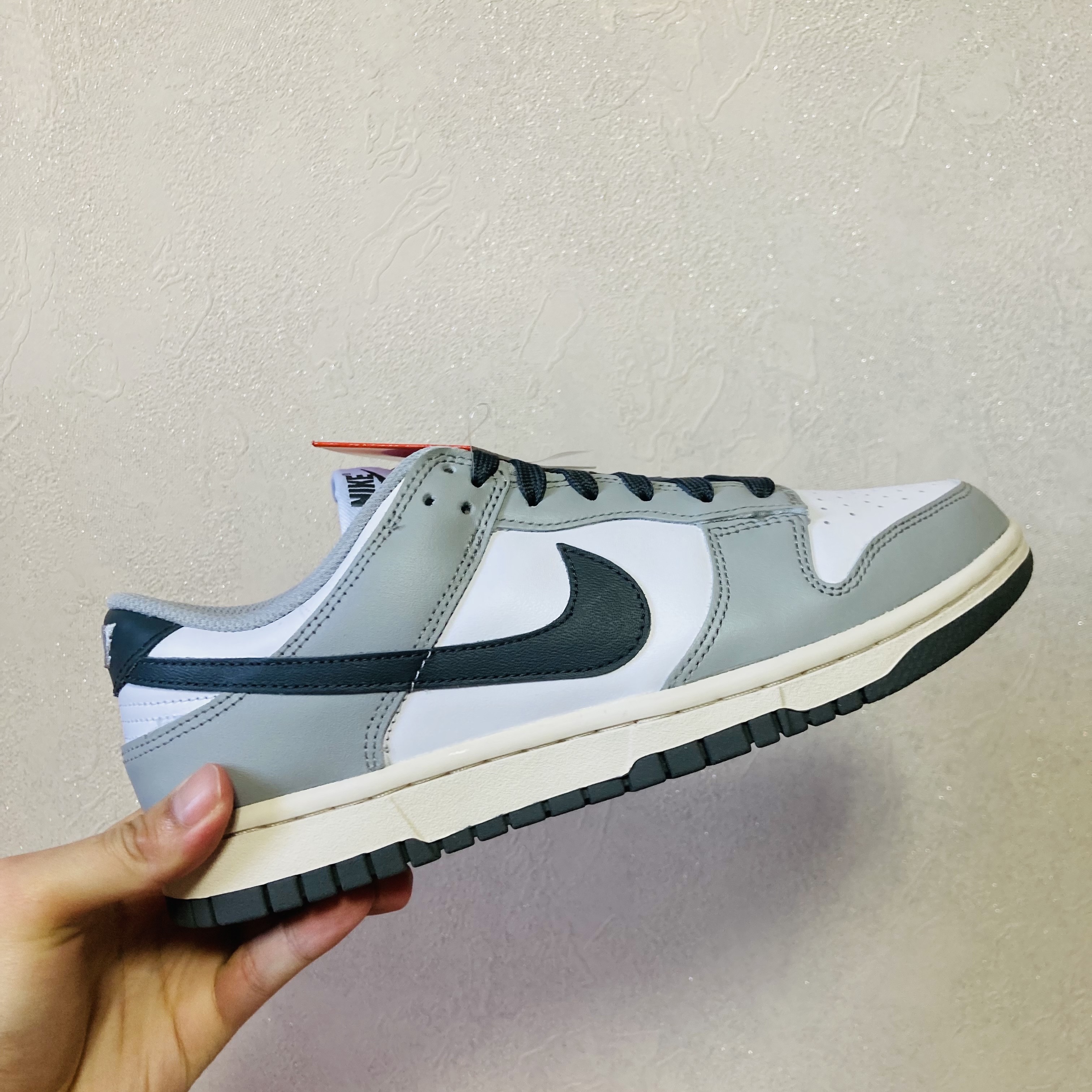 (W) Nike Dunk Low Light Smoke Grey 착용 스타일