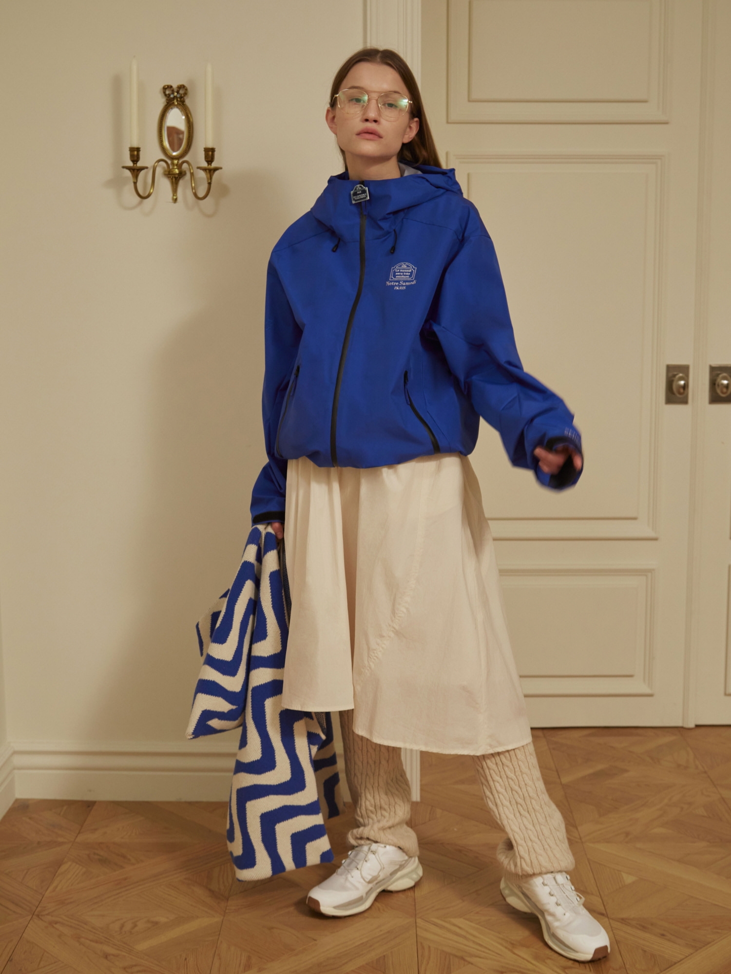 [KREAM 단독] STU Embroidered Windbreaker Blue 착용 스타일