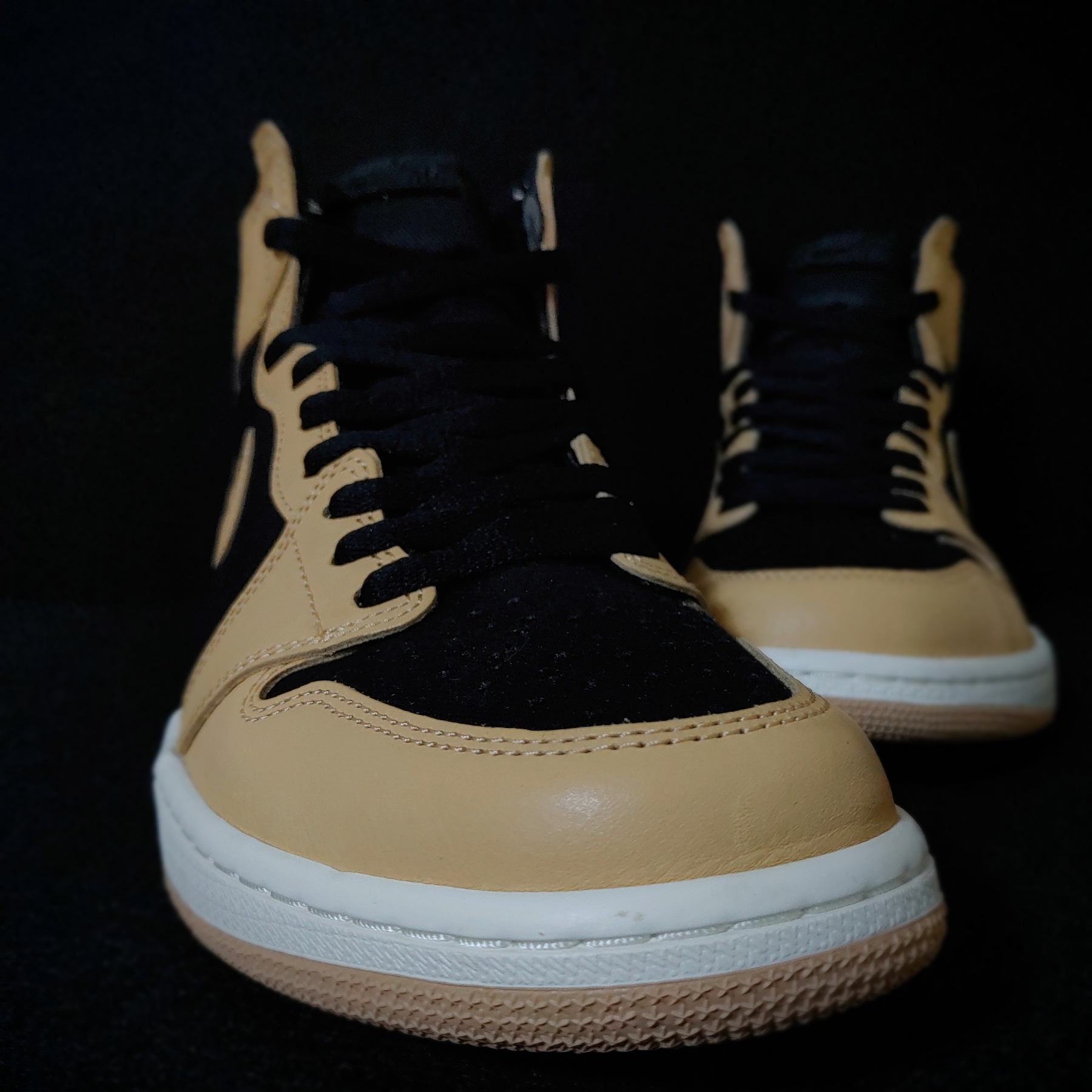 Jordan 1 Retro High OG Vachetta Tan 착용 스타일 - 5