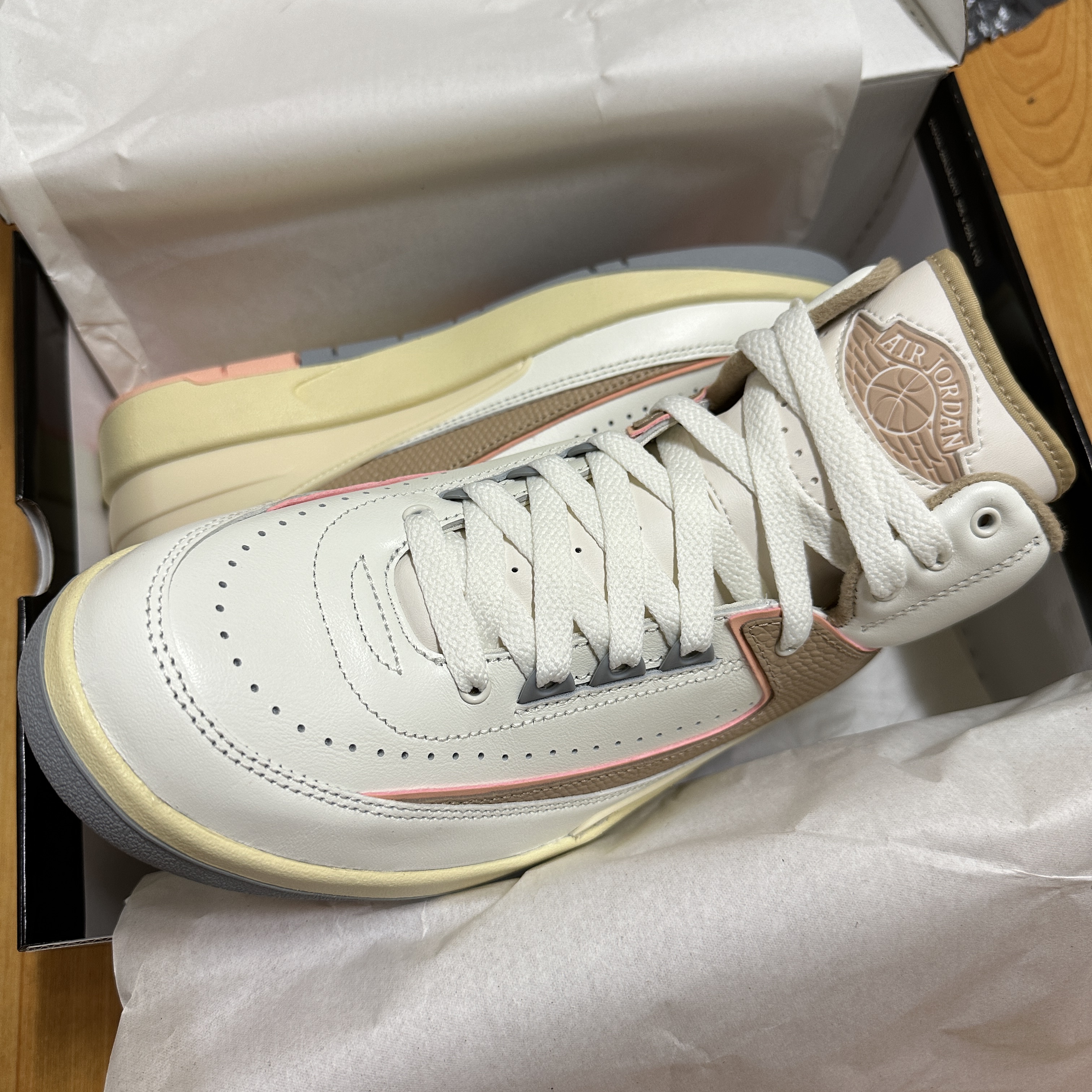 (W) Jordan 2 Retro Sunset Haze 착용 스타일 - 1