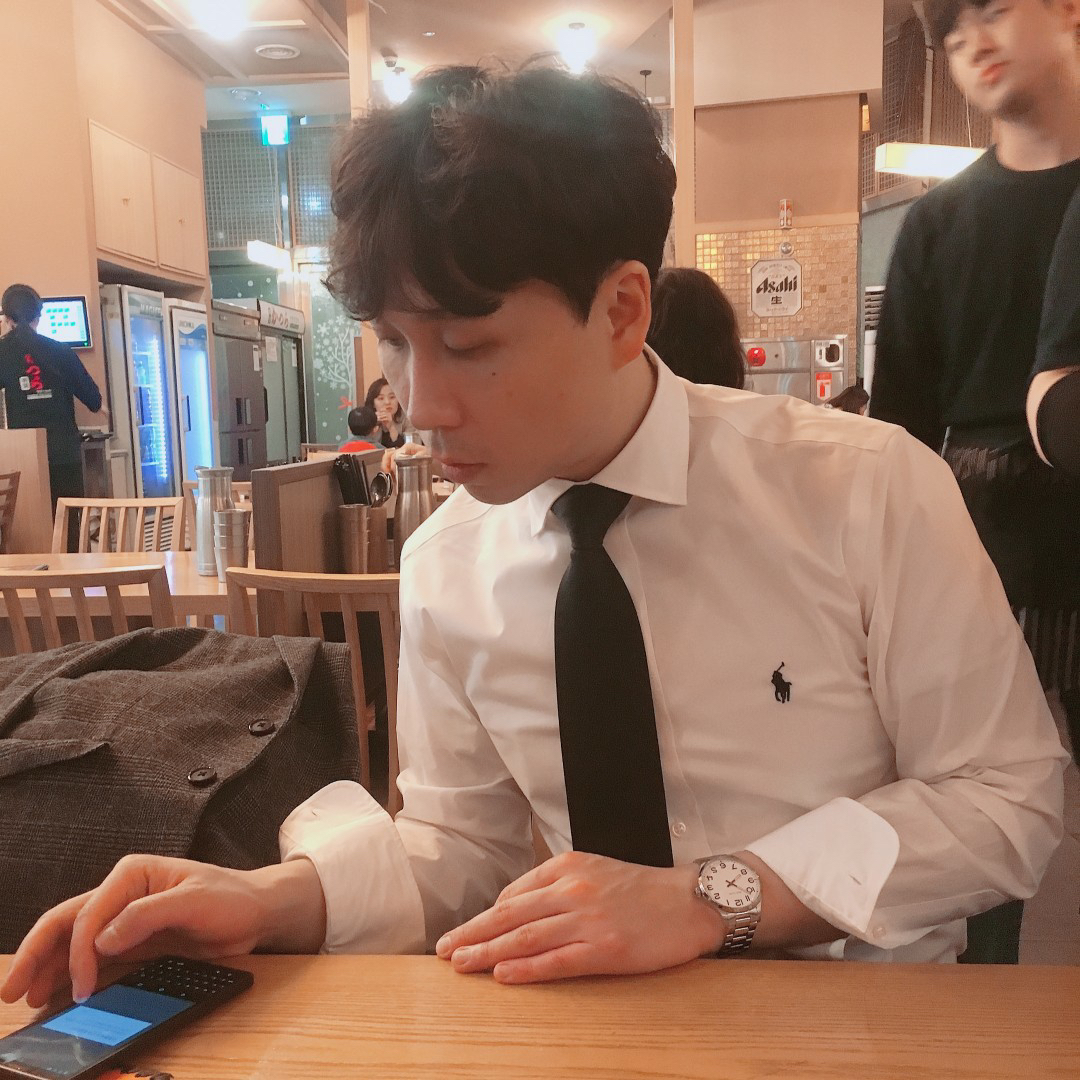KREAM 프로필 이미지