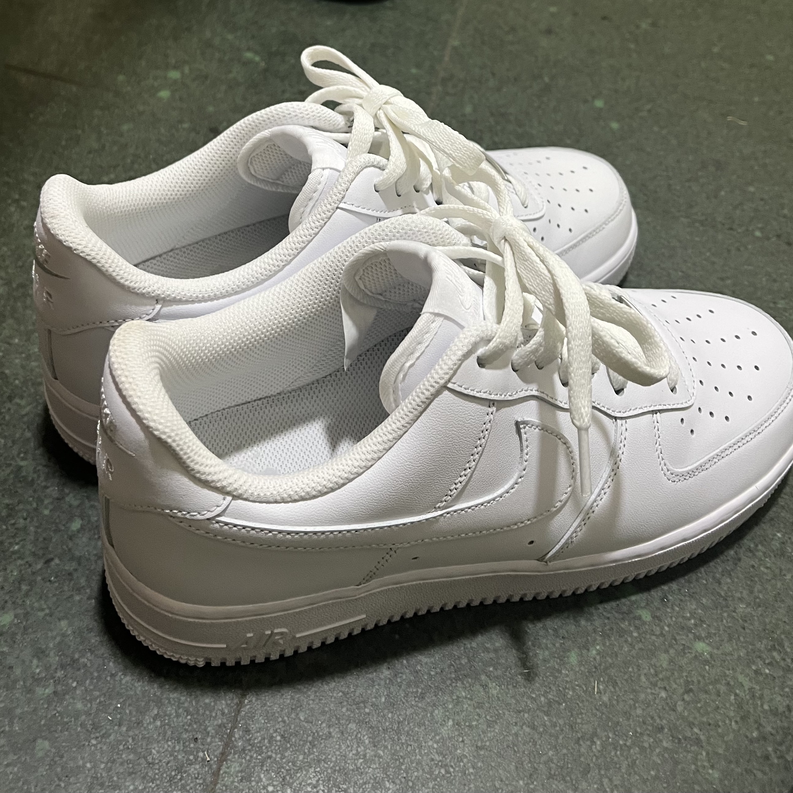 Nike Air Force 1 '07 Low White 착용 스타일