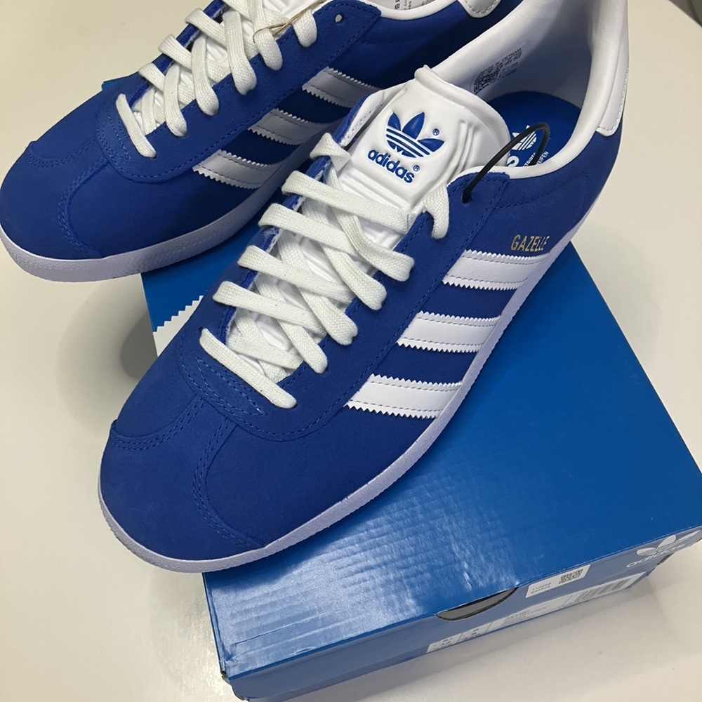 Adidas Gazelle Blue 착용 스타일