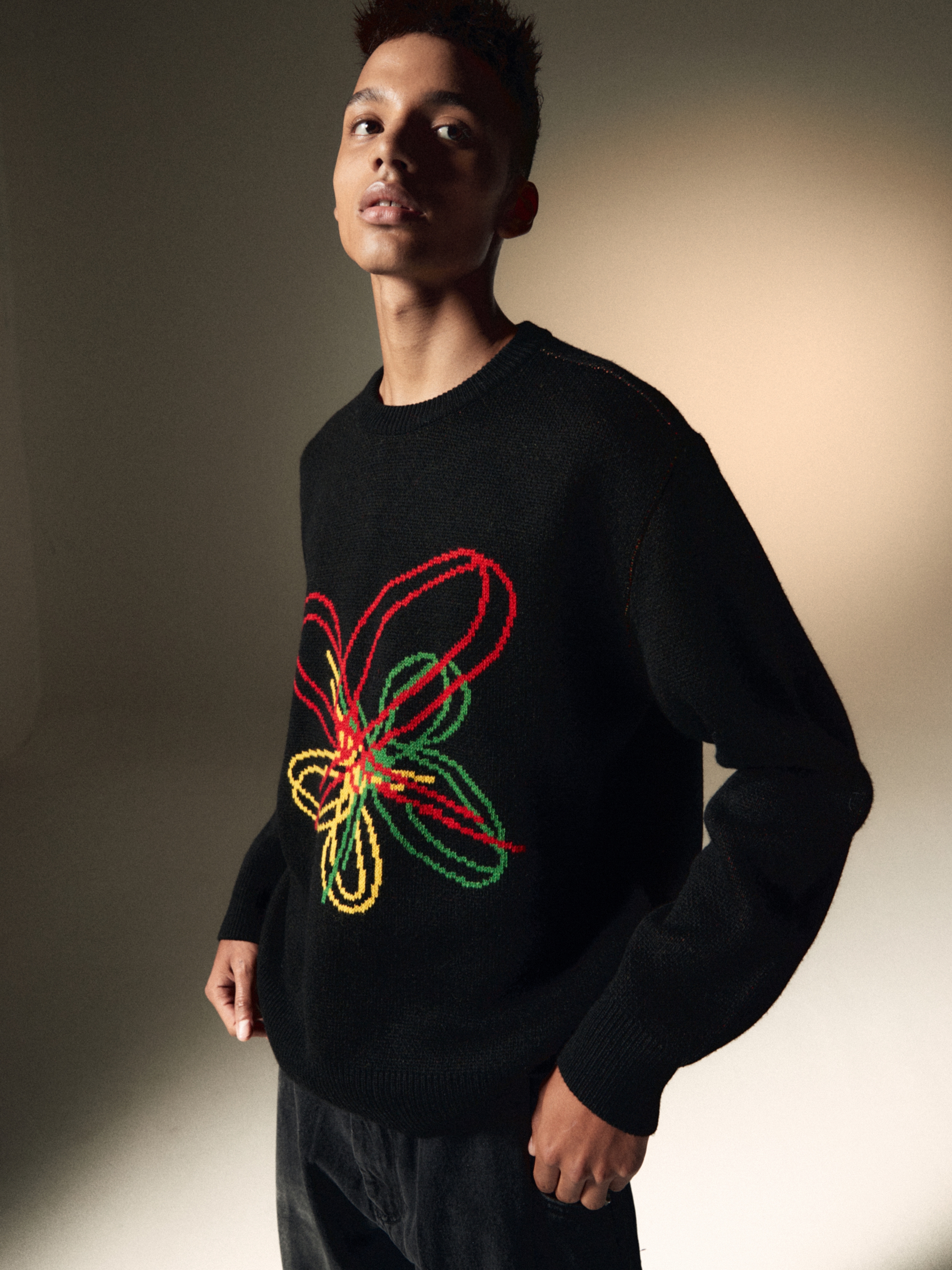 Typing Mistake Love Pixel Knit Black - 22FW 착용 스타일
