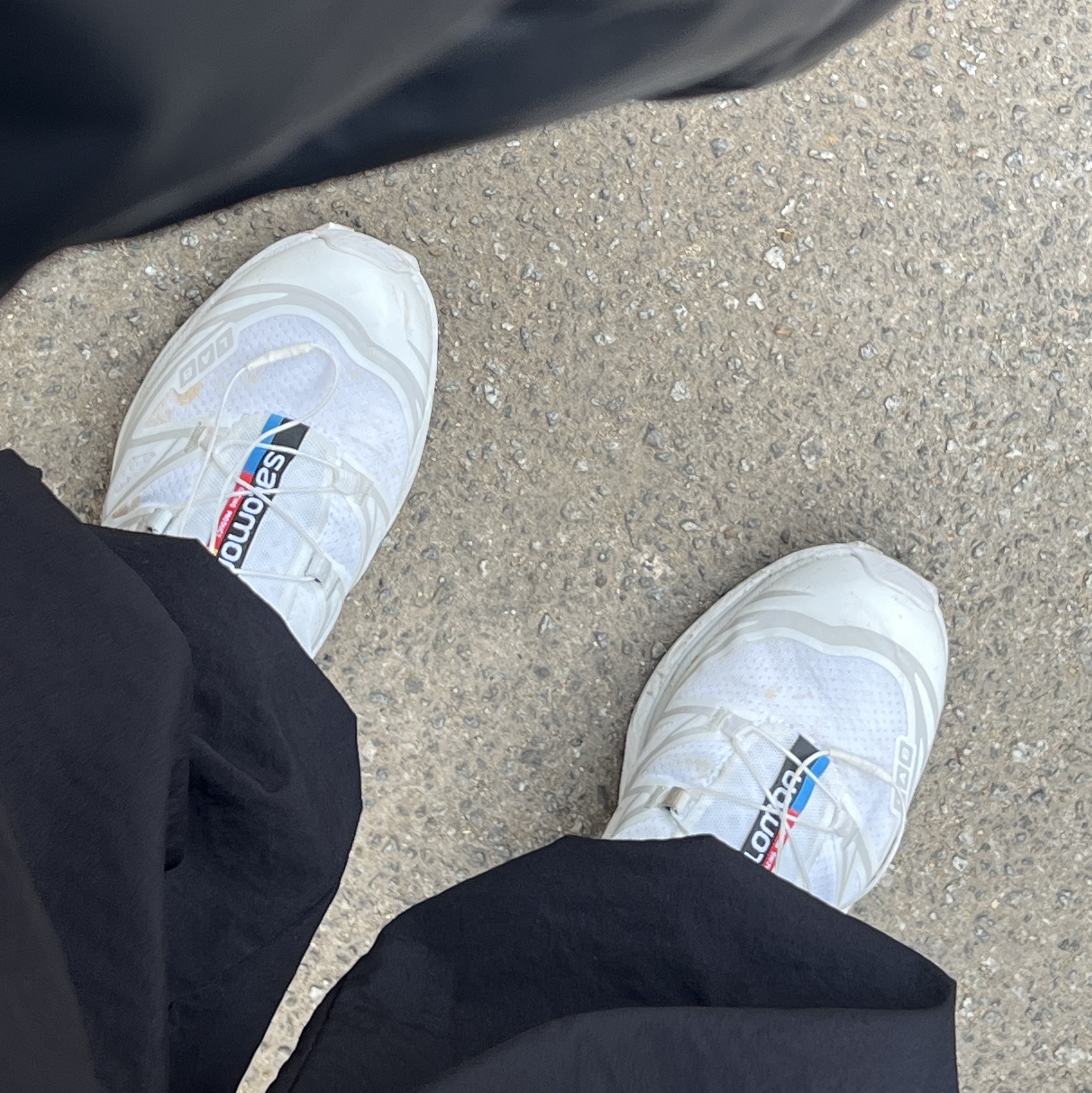 Salomon XT-6 ADV White 착용 스타일