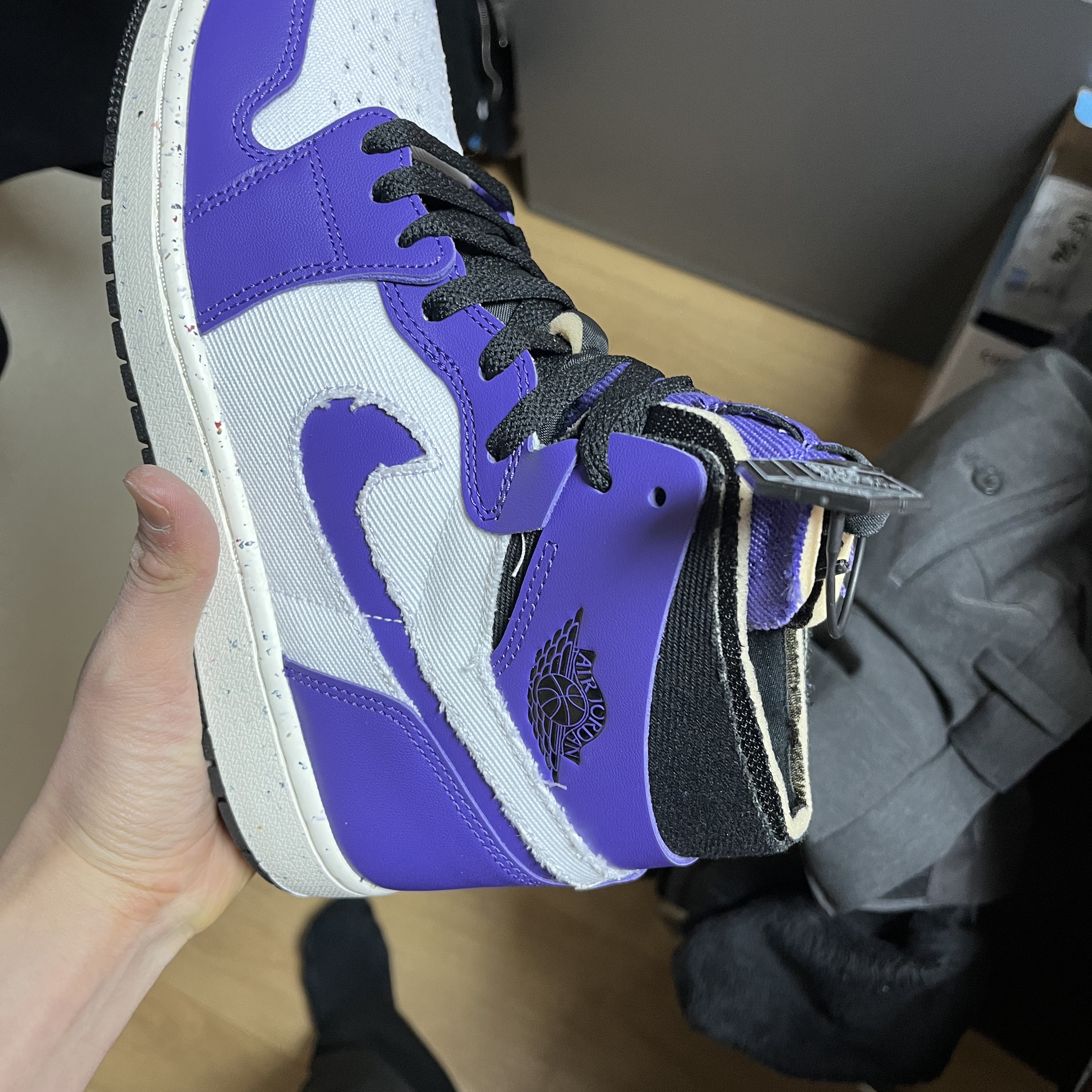 Jordan 1 Zoom Air CMFT Dark Iris 착용 스타일