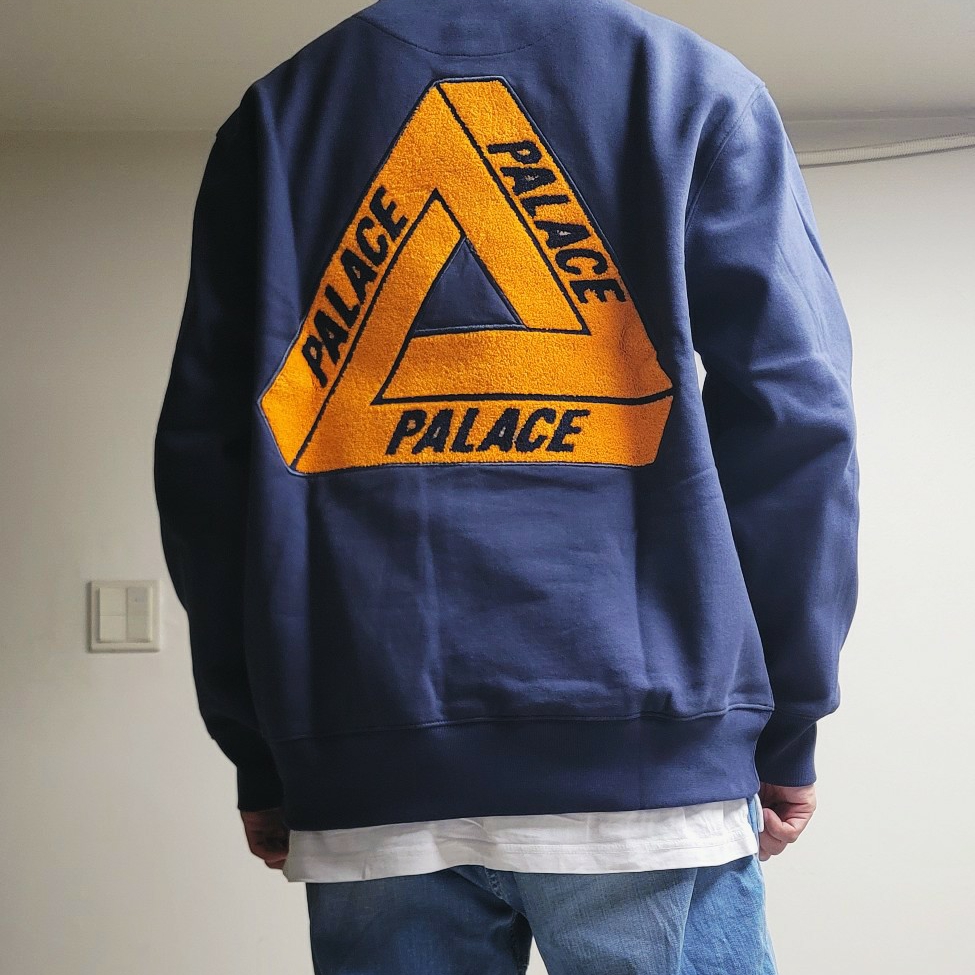 Palace Fleece Tri-Ferg Crew Navy - 23SS 착용 스타일