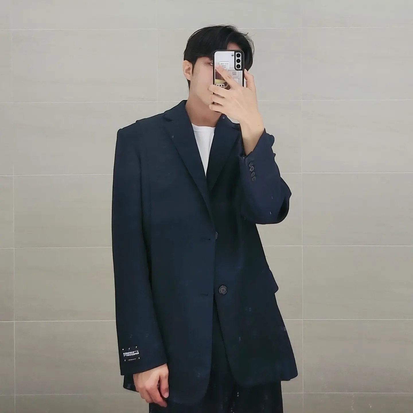 Zara x Ader Error Oversize Blazer Navy, Zara x Ader Error Darted Trousers Navy 착용 스타일 - 2