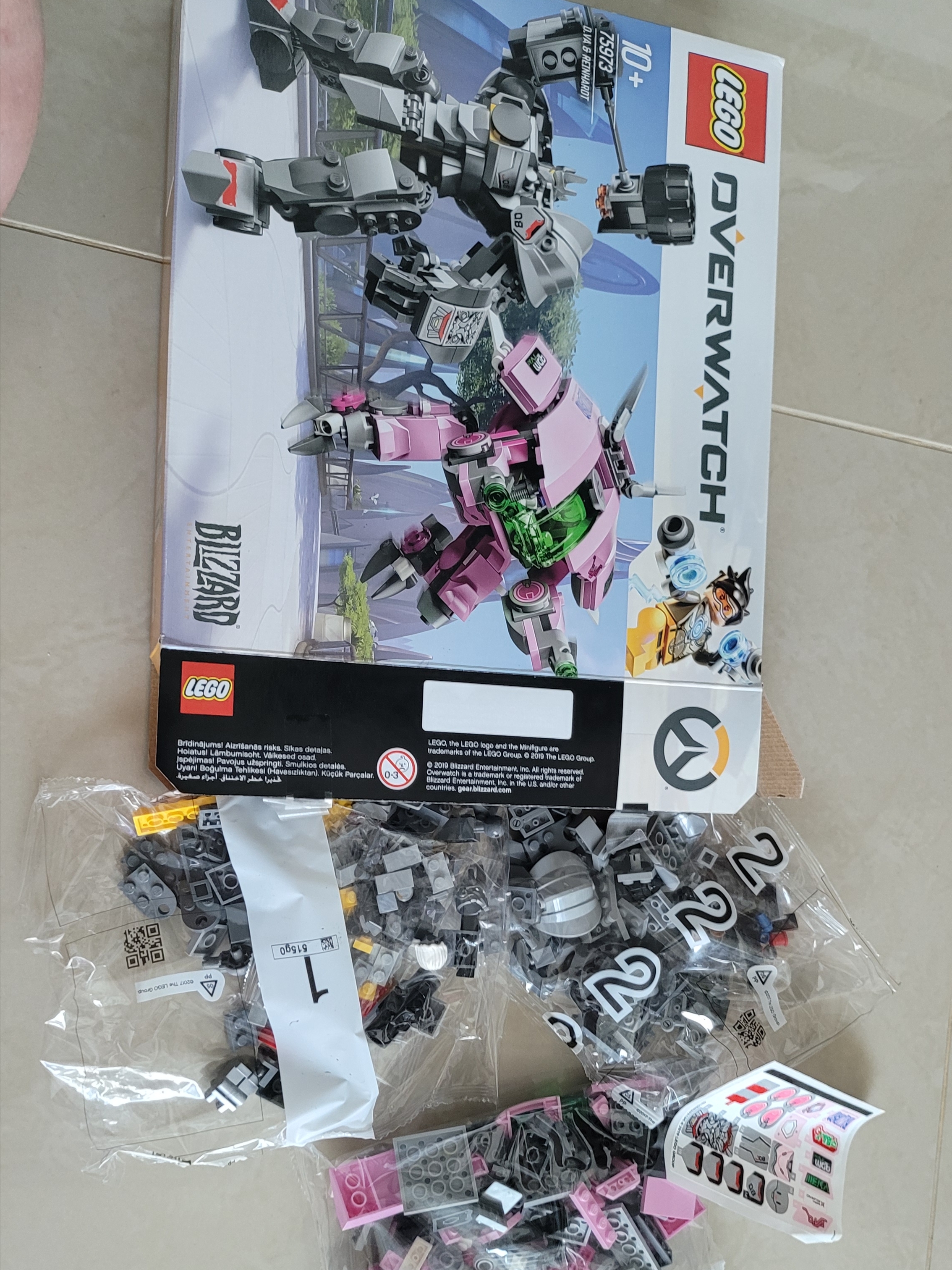 Lego Overwatch D.Va & Reinhardt 착용 스타일