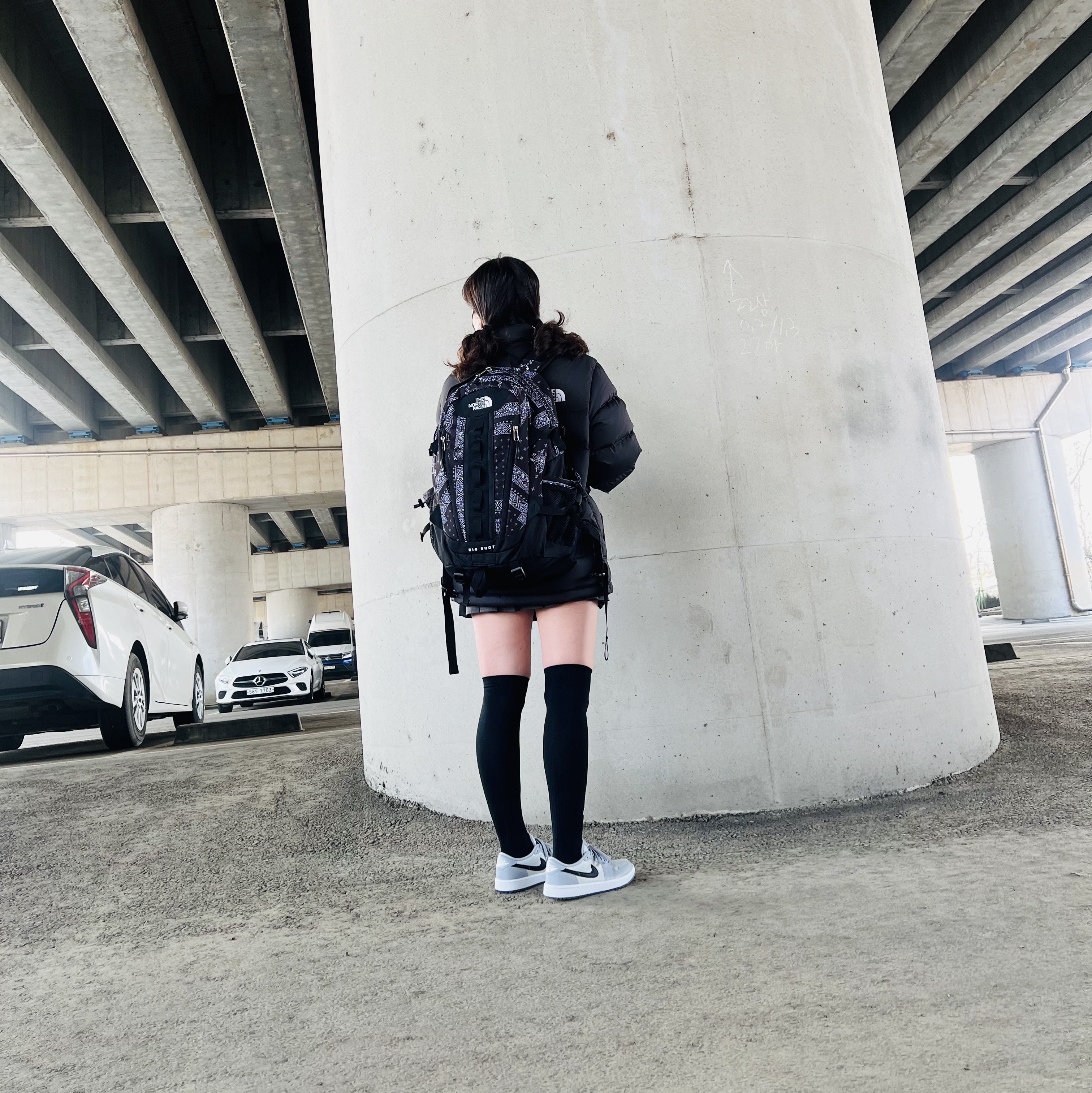 Jordan 1 Low Golf Wolf Grey, The North Face Big Shot Jet Black 착용 스타일
