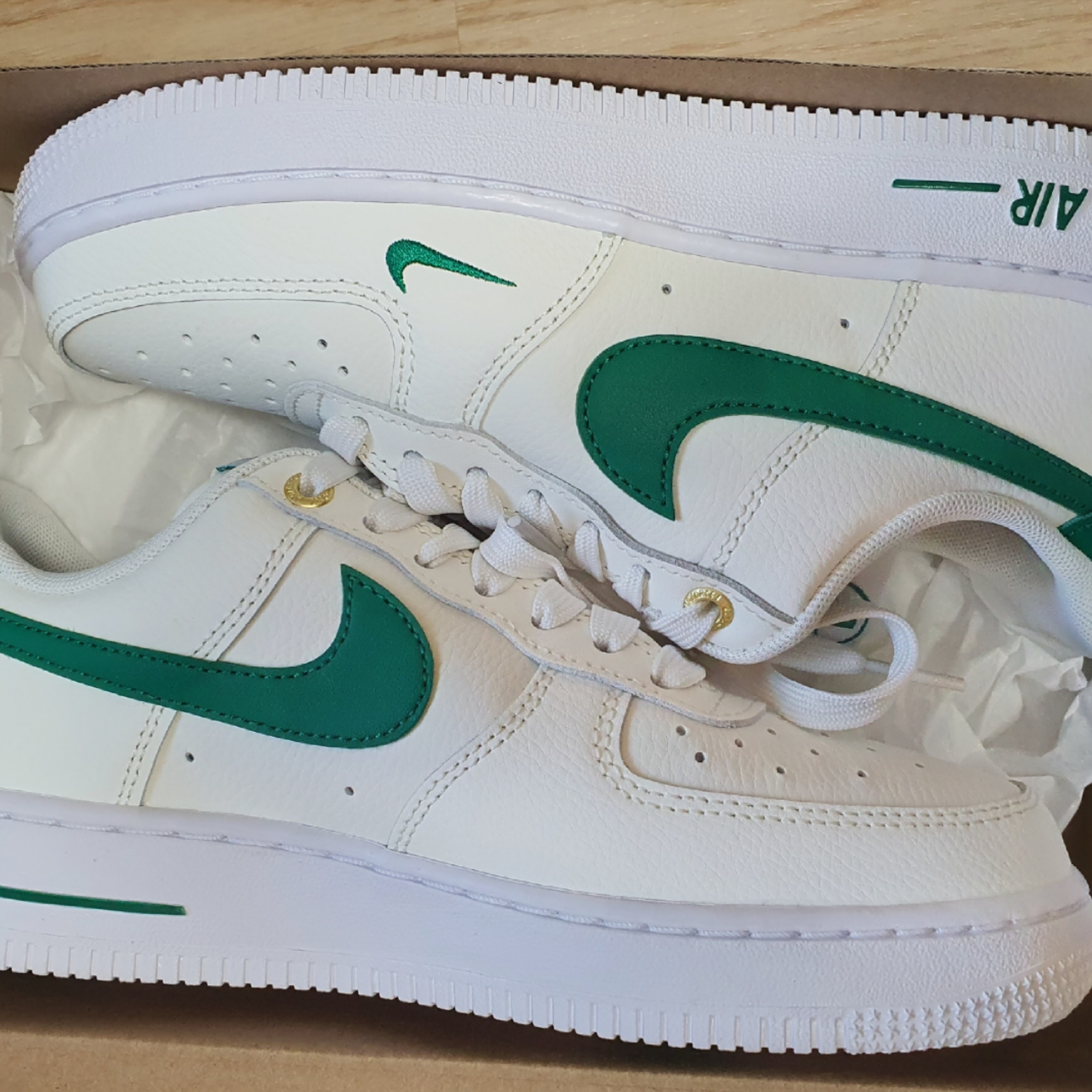 (W) Nike Air Force 1 '07 SE 40th Anniversary Join Forces Sail Malachite 착용 스타일 - 1