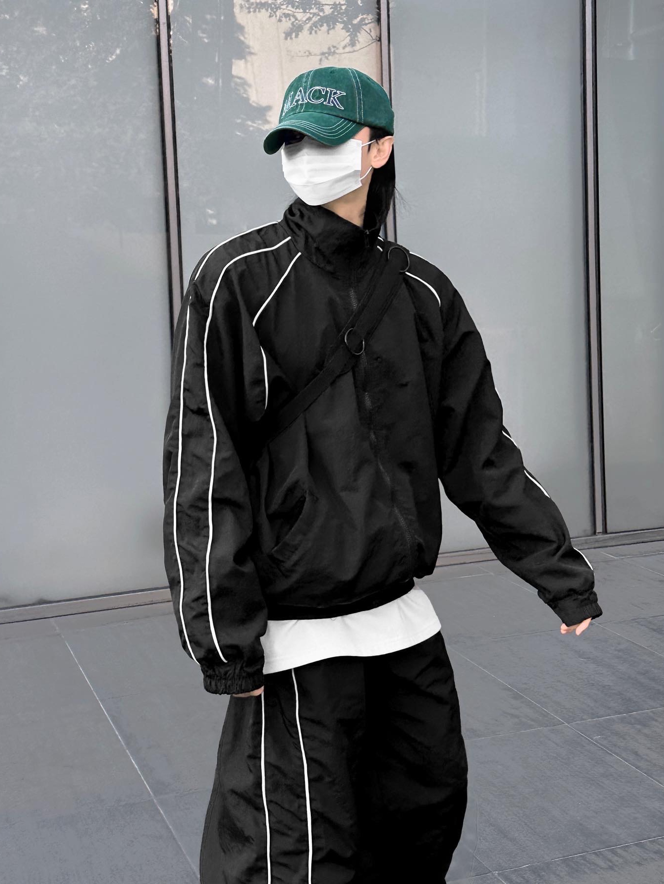 Asics Jog 100 S Sheet Rock - 2E Wide 착용 스타일 - 3