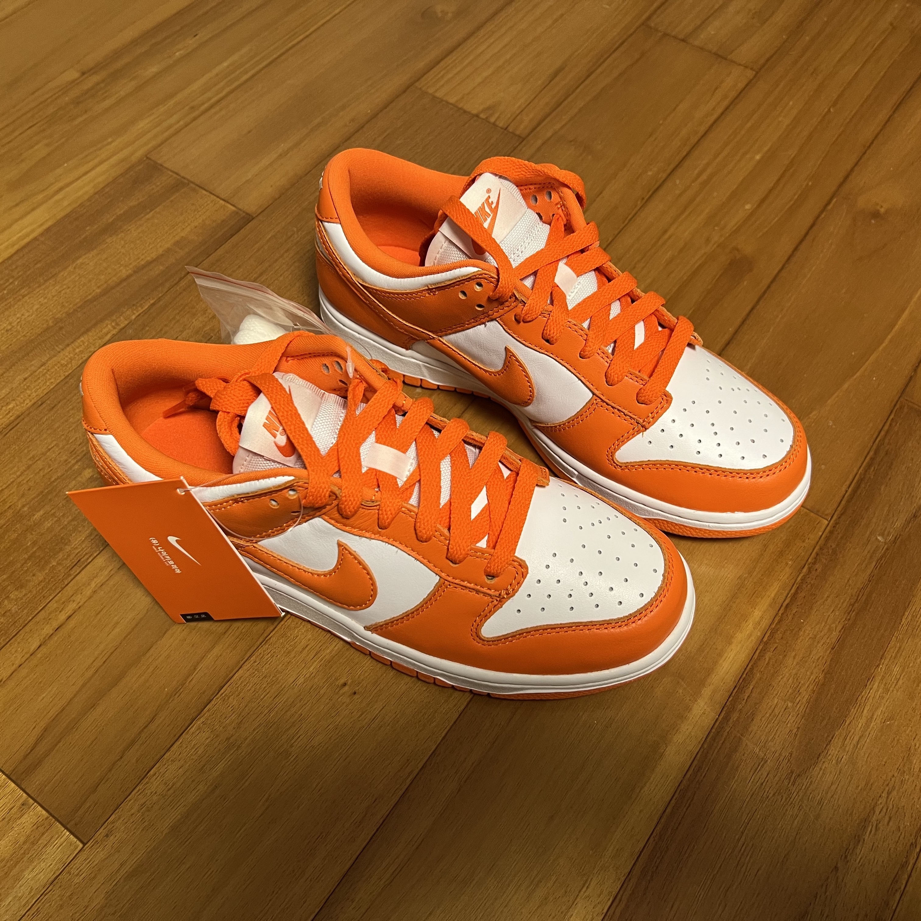 Nike Dunk Low SP Syracuse 2022 착용 스타일