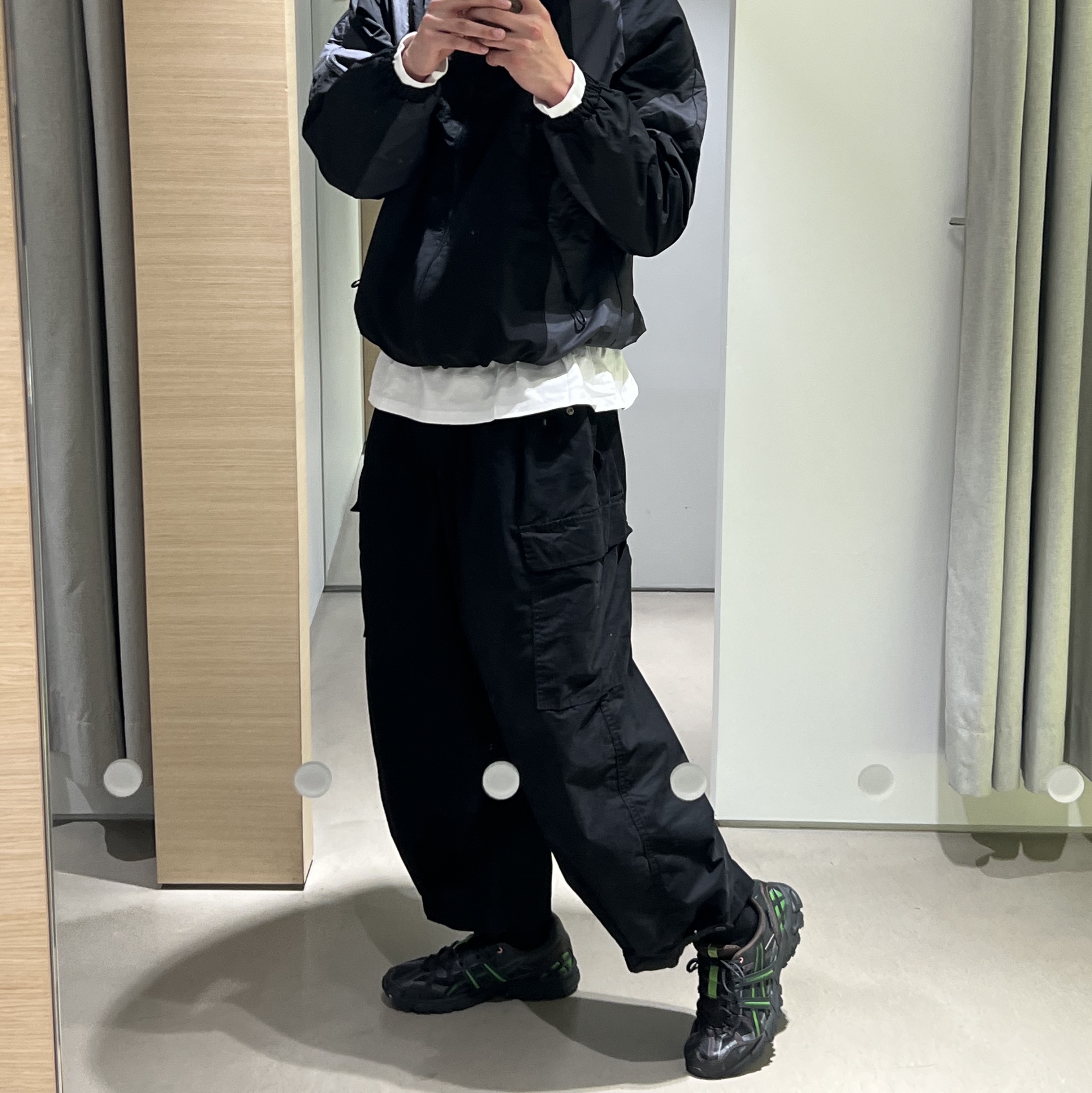 Asics x Andersson Bell Gel-Sonoma 15-50 Black Green, Stussy Basic Stussy LS T-Shirt White 2022 착용 스타일