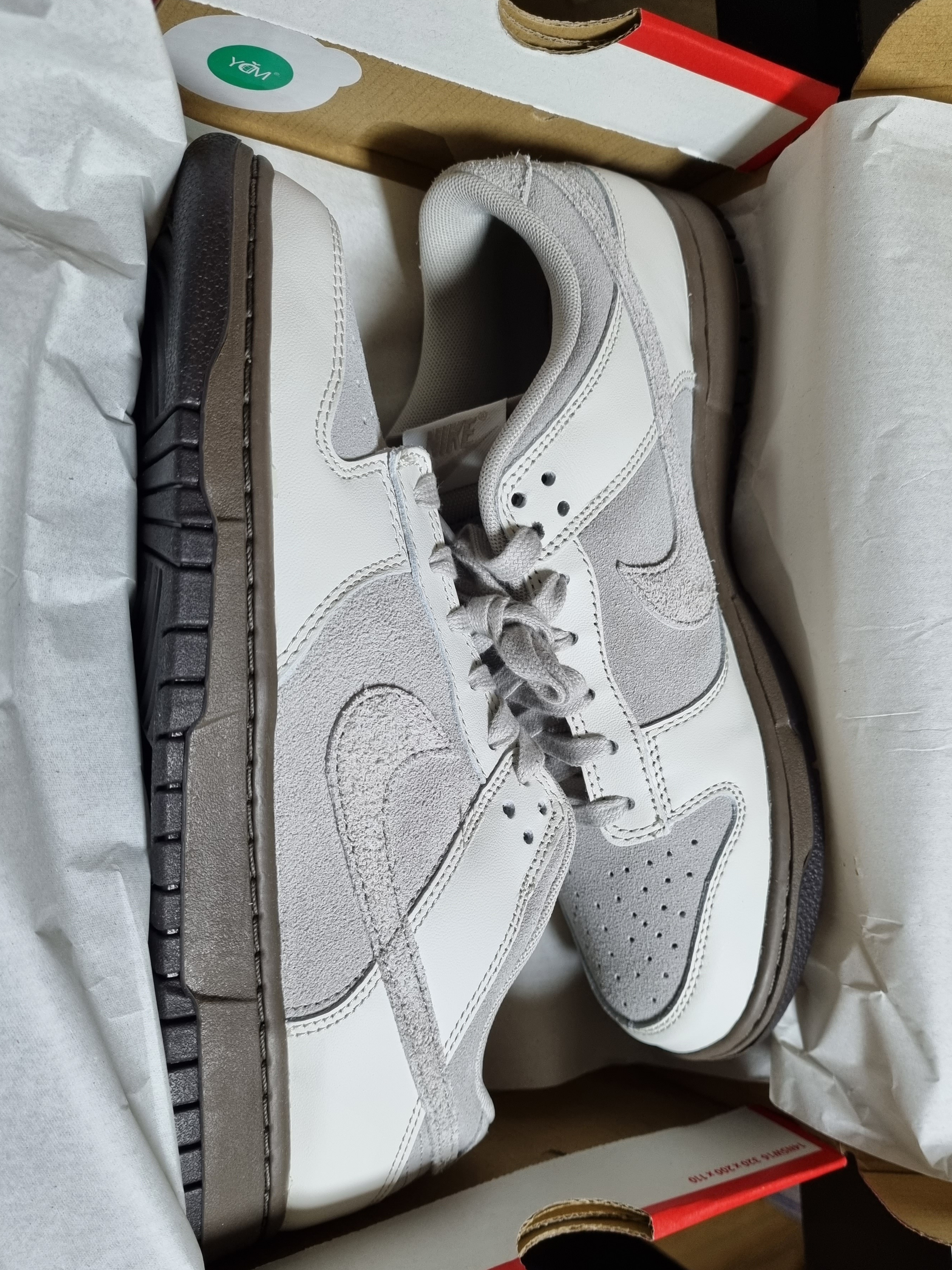 Nike Dunk Low Ironstone Phantom 착용 스타일 - 1