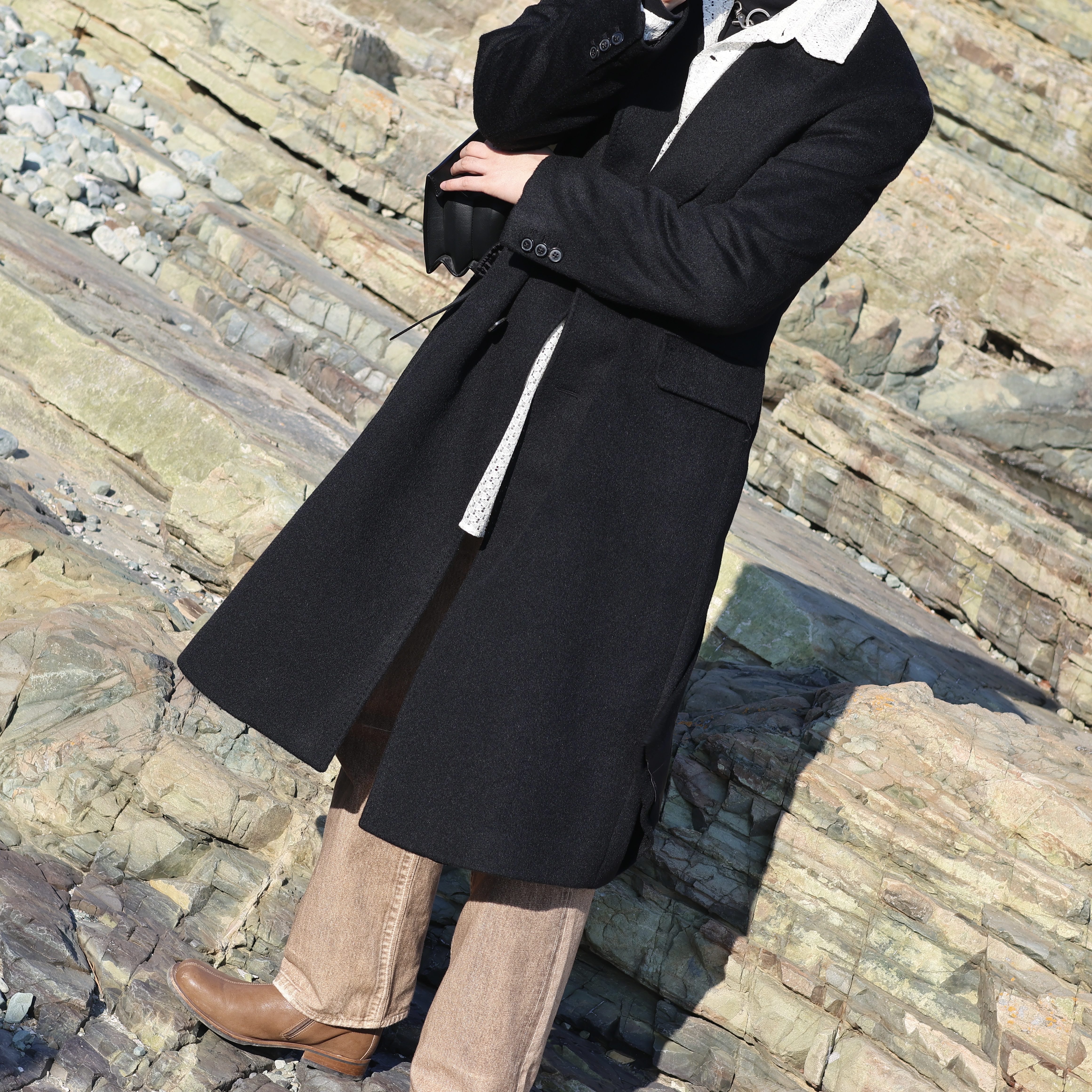 Our Legacy Hairy Wool Whale Coat Black, Our Legacy Third Cut Digital Dual Sand Denim 착용 스타일