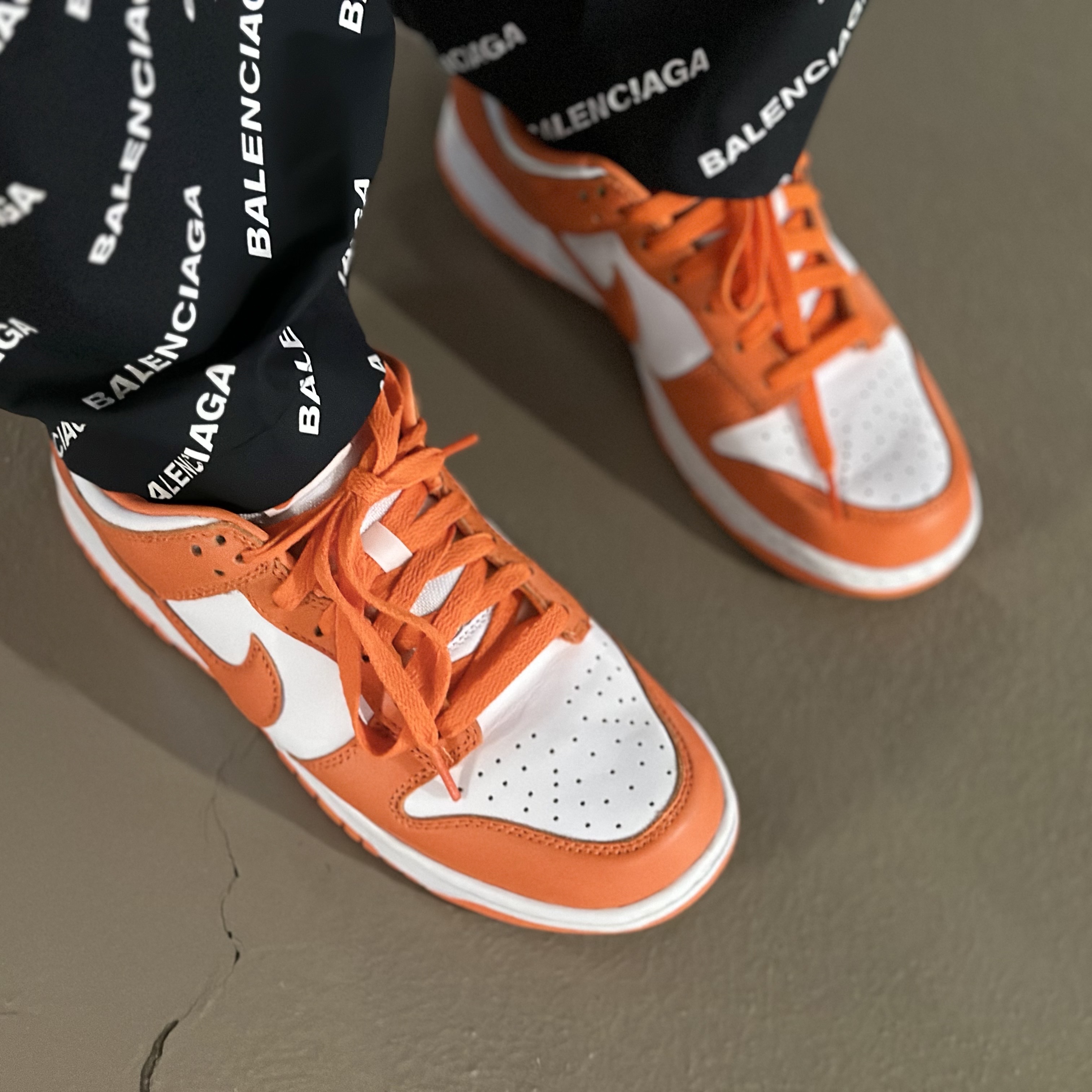 Balenciaga Padded Japanese Denim Jacket Indigo, Nike Dunk Low SP Syracuse 2022 착용 스타일 - 3