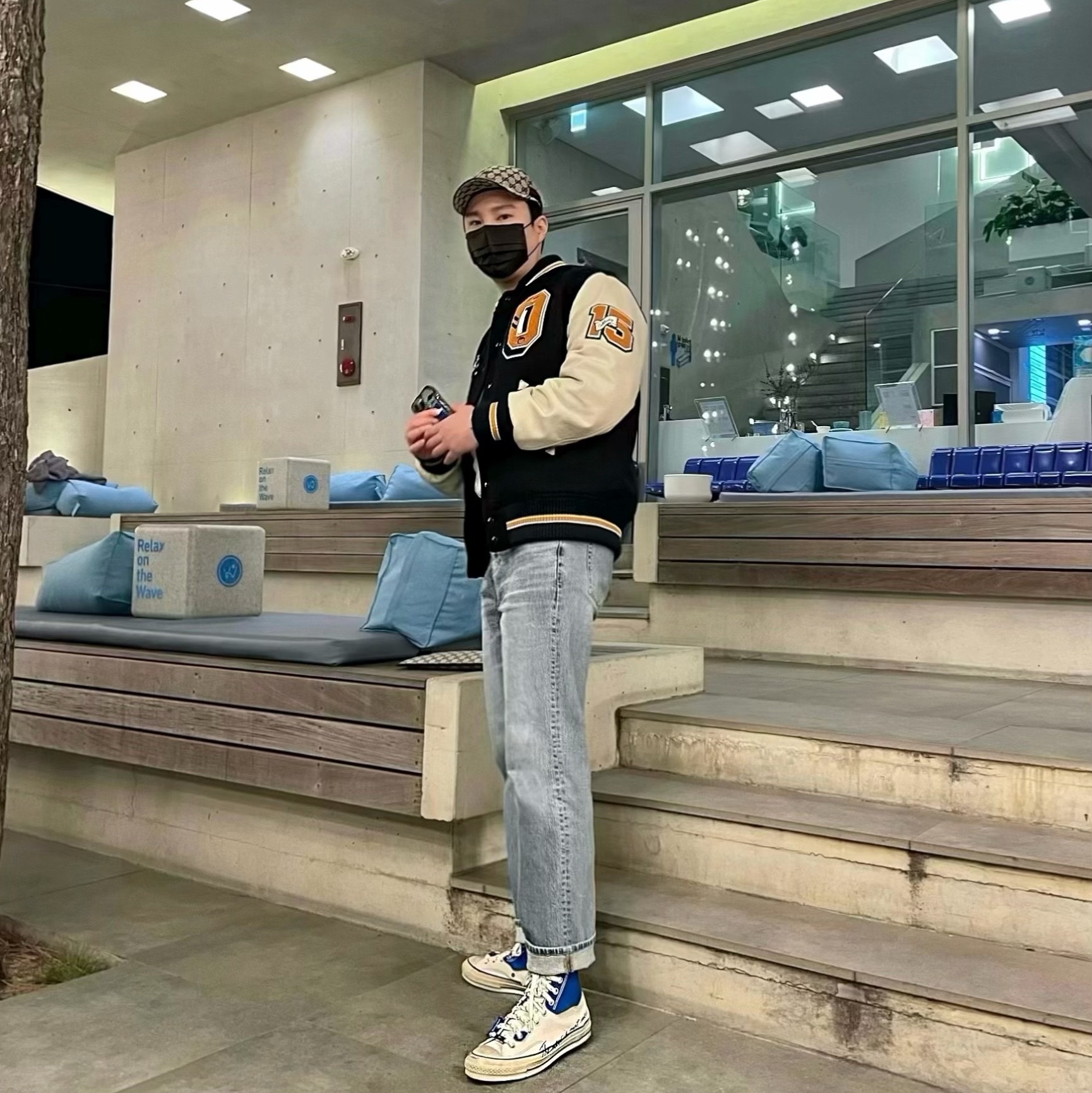 Converse x Ader Error Chuck 70 High White, Gucci Original GG Canvas Baseball Hat with Web Beige Blue Red 착용 스타일