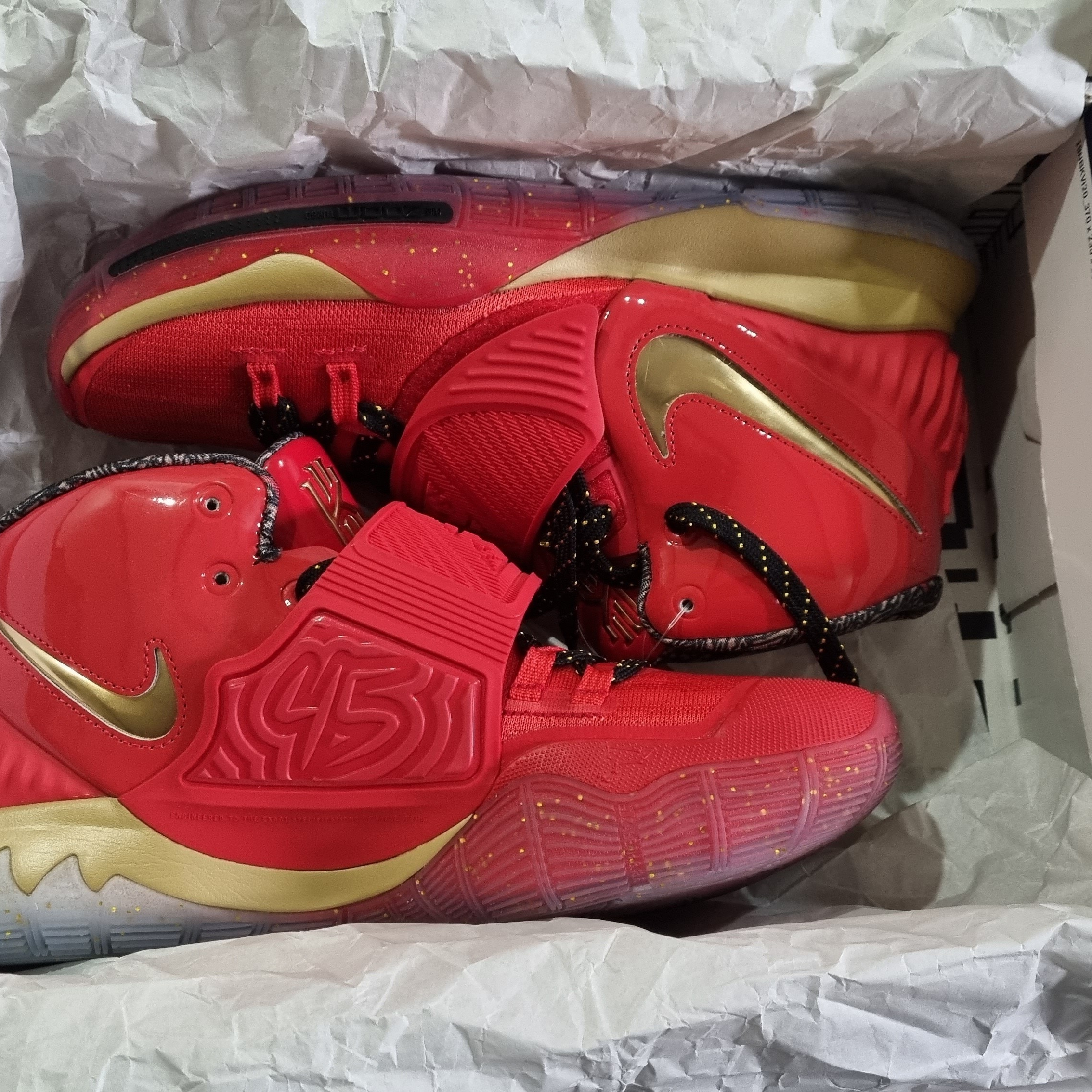 Nike Kyrie 6 Trophies 착용 스타일