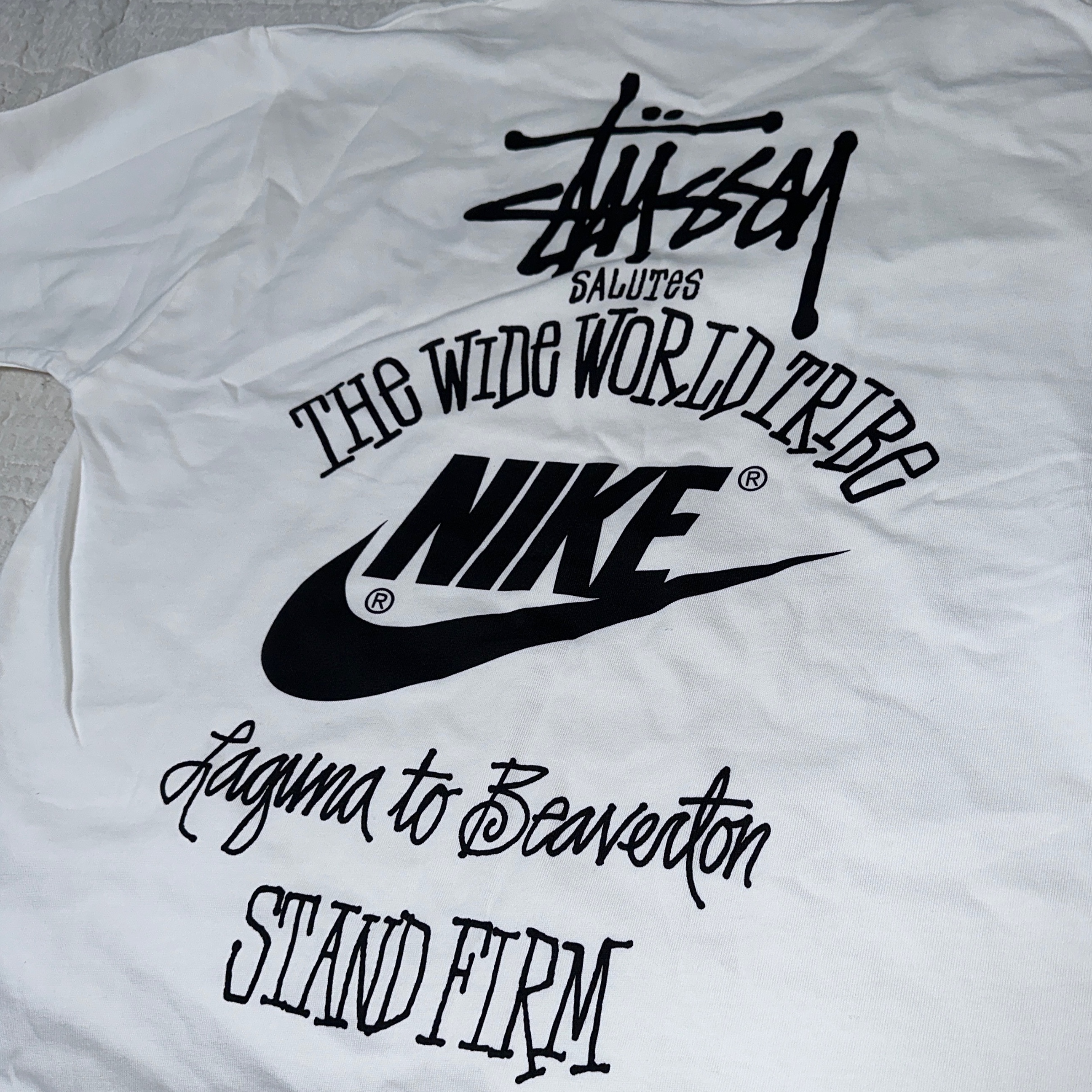 Nike x Stussy T-Shirt White (DV1774-100) 착용 스타일