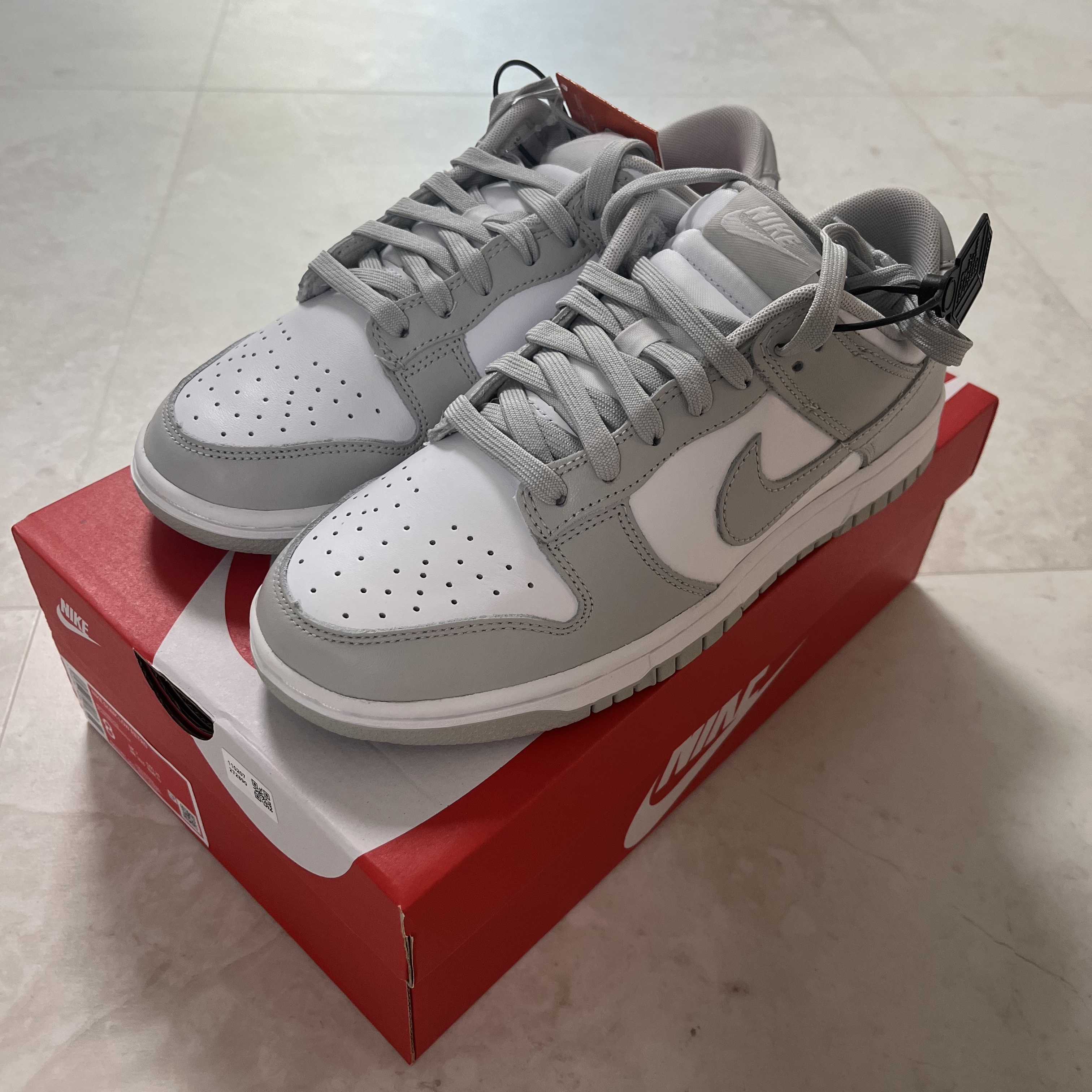 Nike Dunk Low Retro Grey Fog 착용 스타일