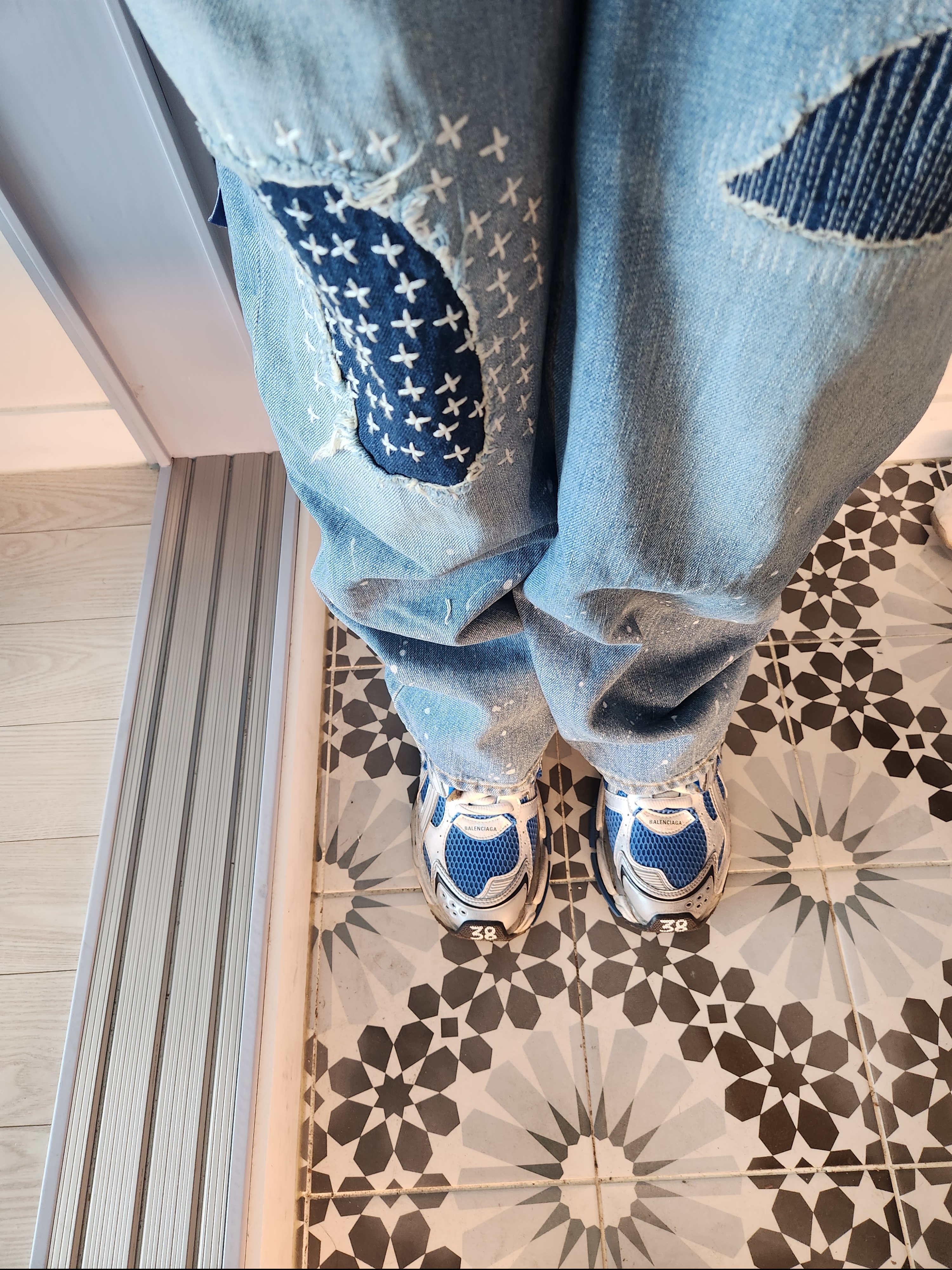 Zara x Ader Error Patchwork Jeans Blue 착용 스타일