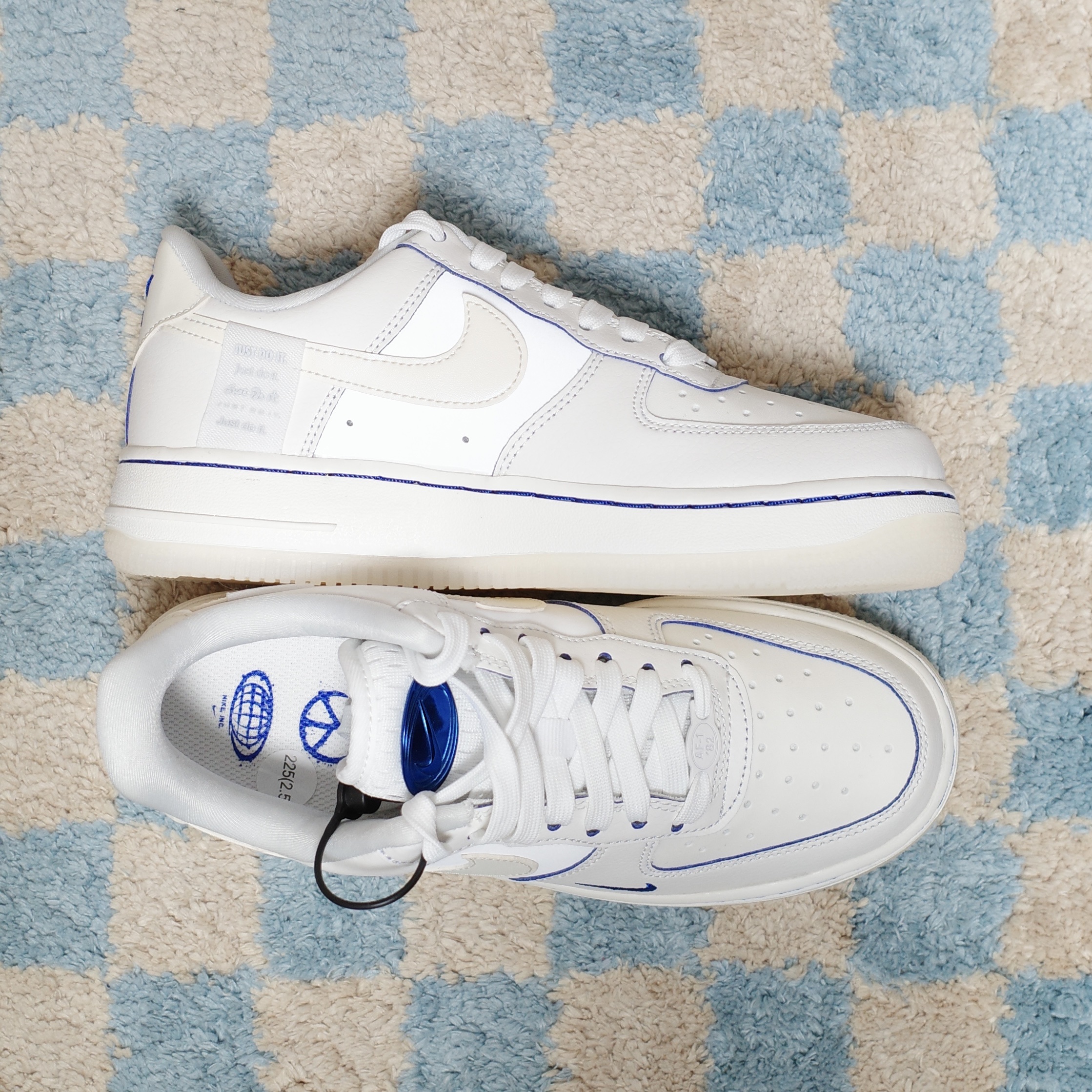 (W) Nike Air Force 1 '07 LX Game Royal Sail 착용 스타일 - 2