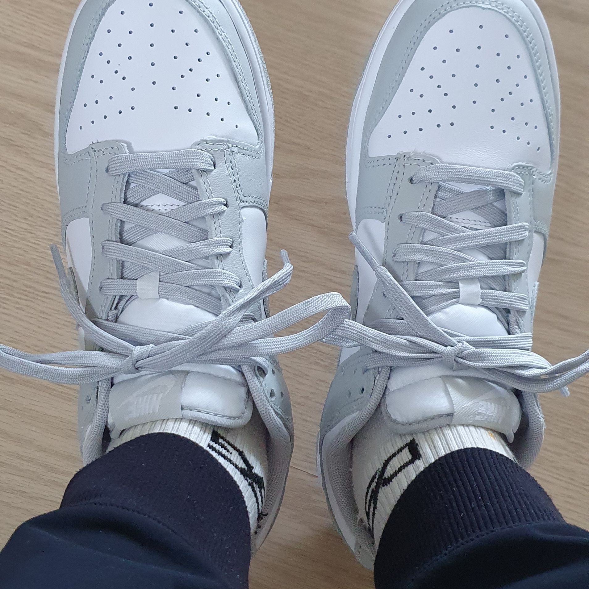 Nike Dunk Low Retro Grey Fog 착용 스타일
