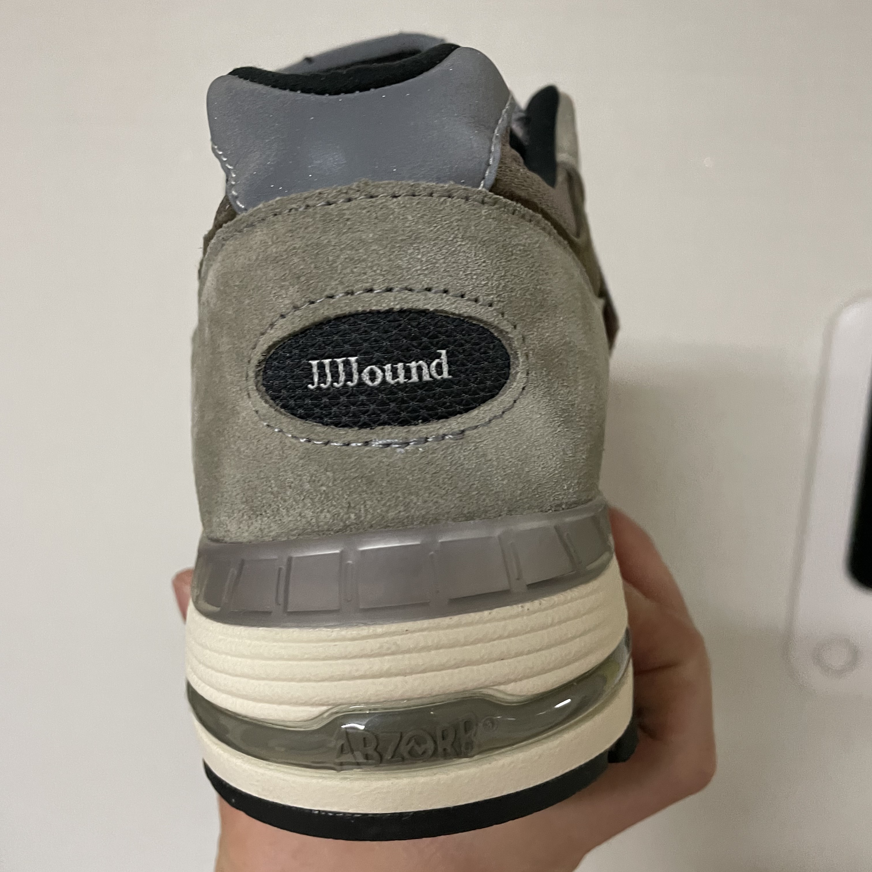 New Balance x JJJJound 991 Made in UK Grey 착용 스타일 - 2