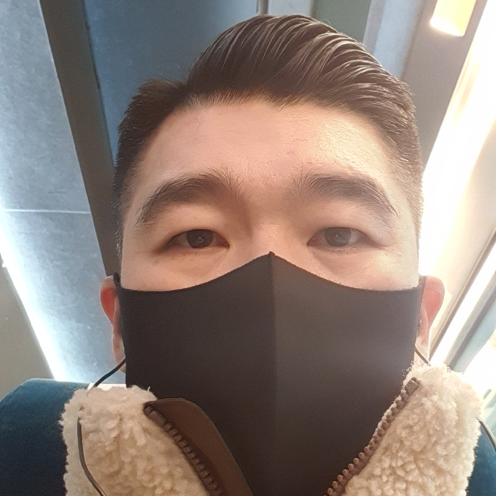 KREAM 프로필 이미지