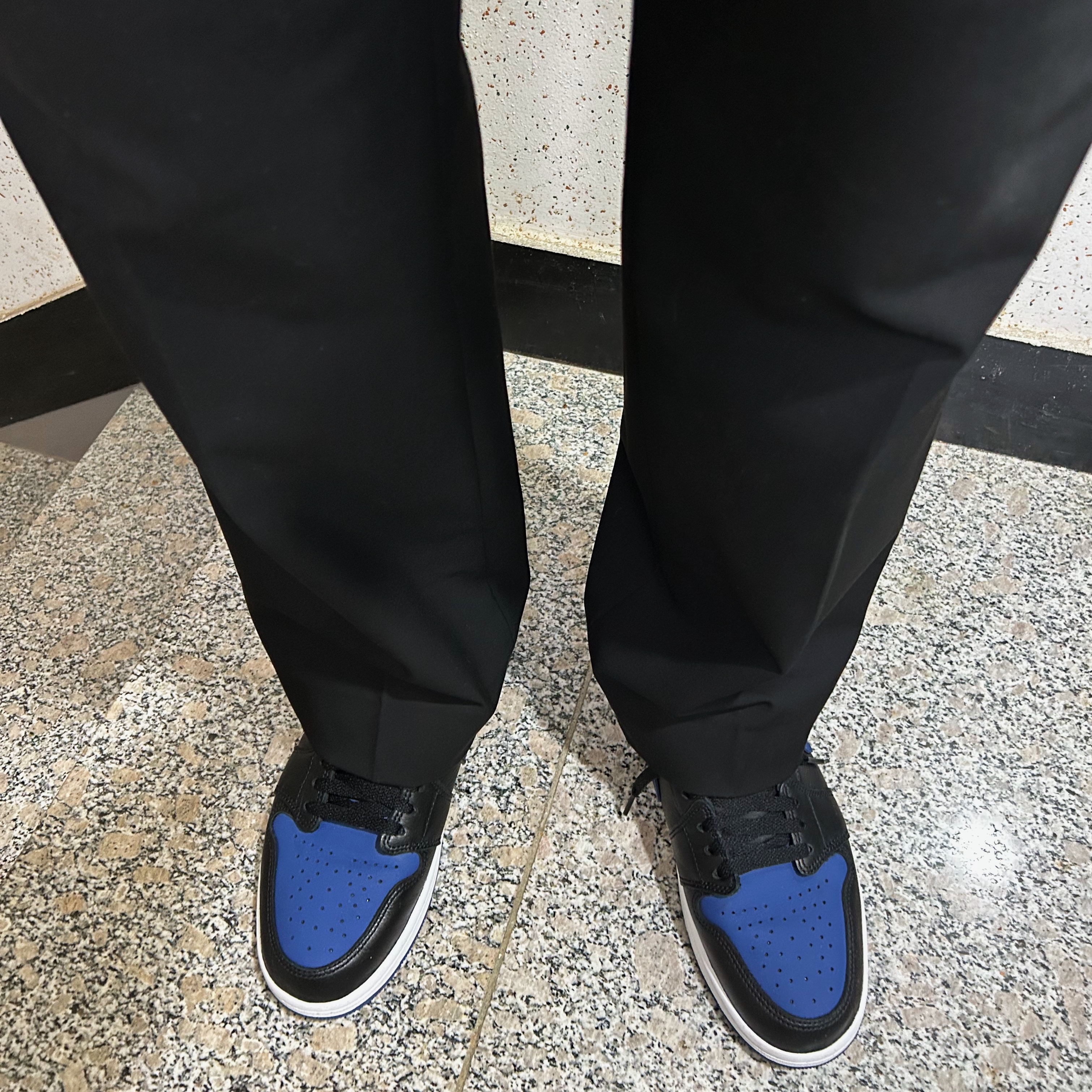 Jordan 1 Retro Low OG Mystic Navy 착용 스타일