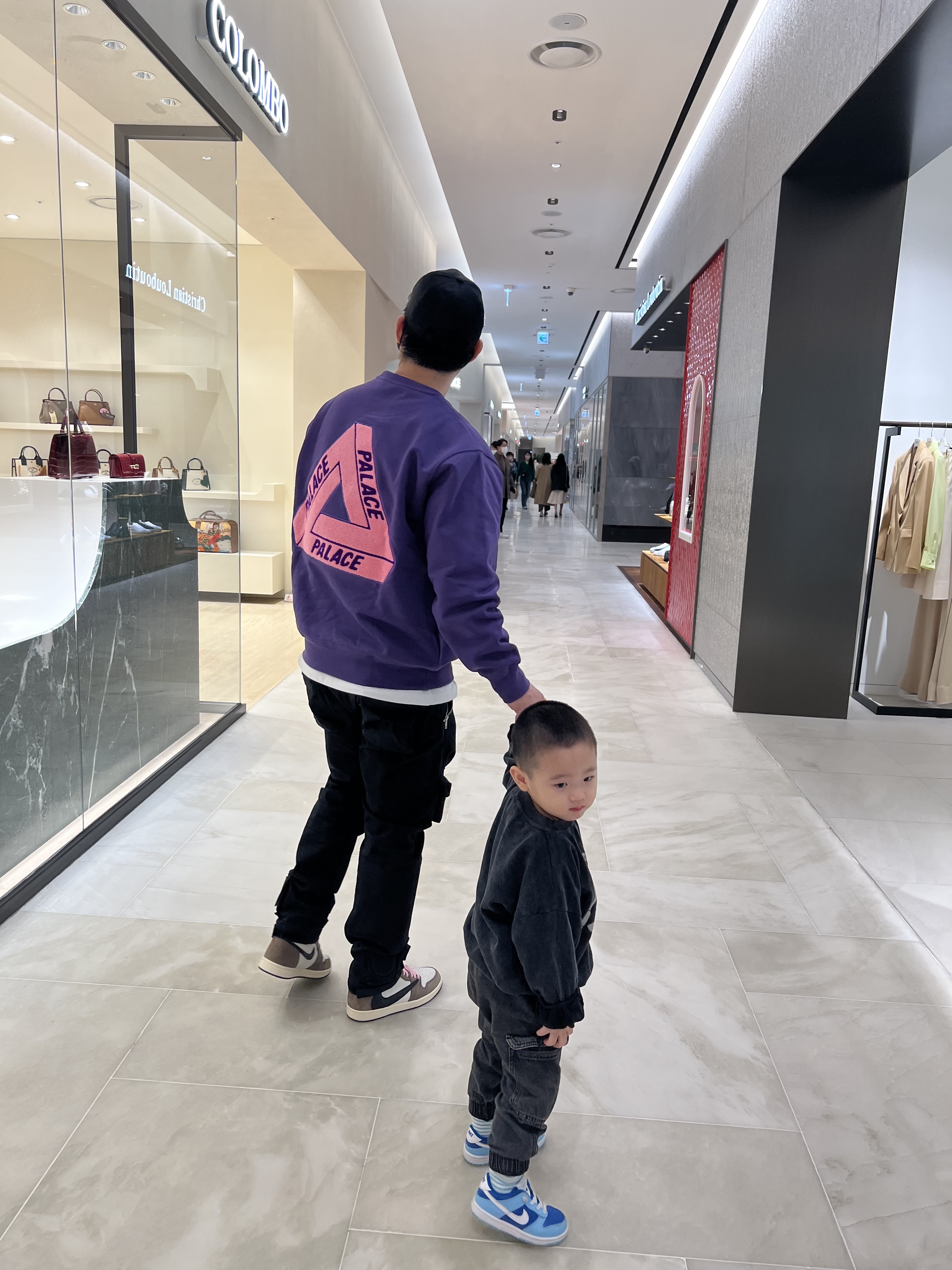 Palace Fleece Tri-Ferg Crew Perfect Purple - 23SS 착용 스타일 - 2
