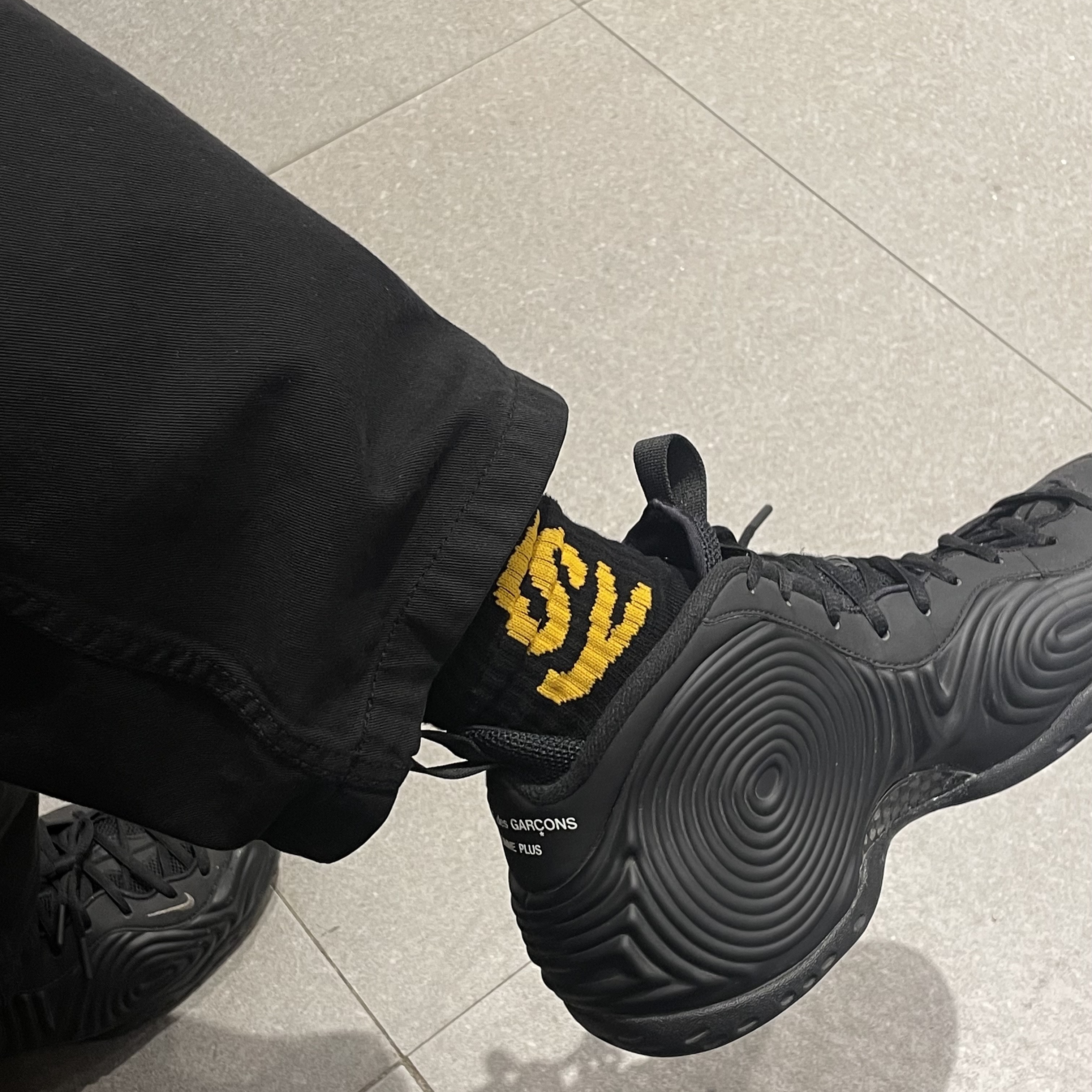 Nike x Comme des Garcons Homme Plus Air Foamposite One Black 착용 스타일