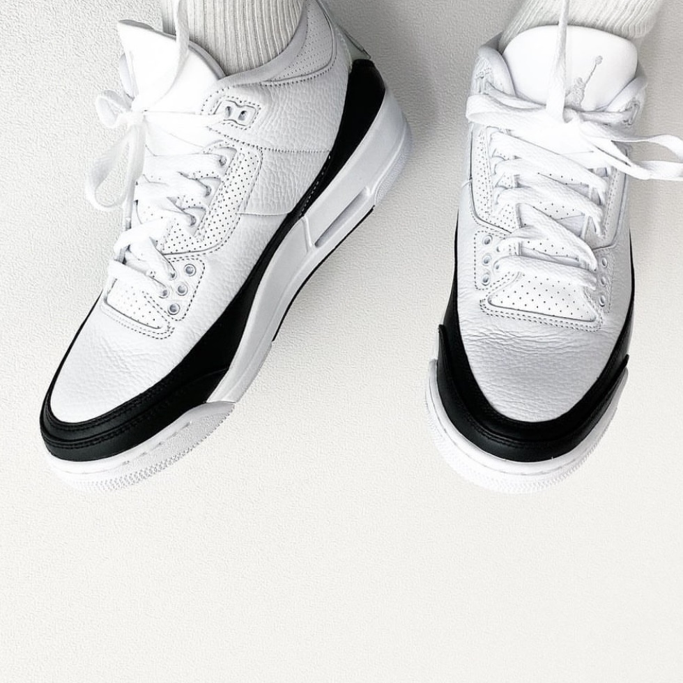 Jordan 3 x Fragment Retro SP White Black 착용 스타일 - 1