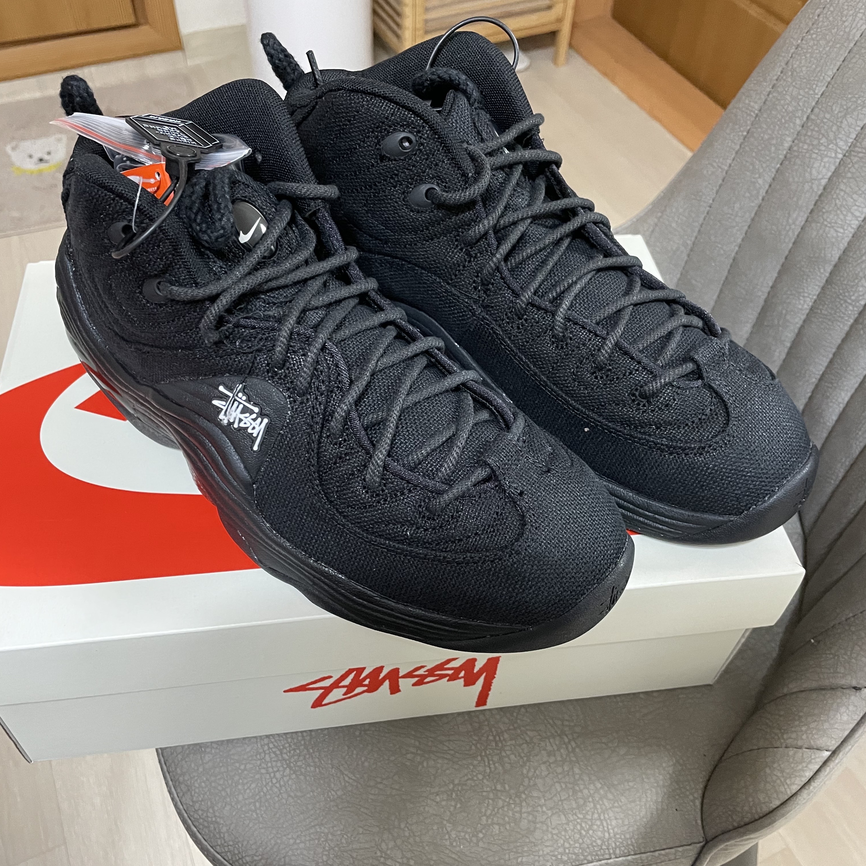 Nike x Stussy Air Penny II Black 착용 스타일 - 2