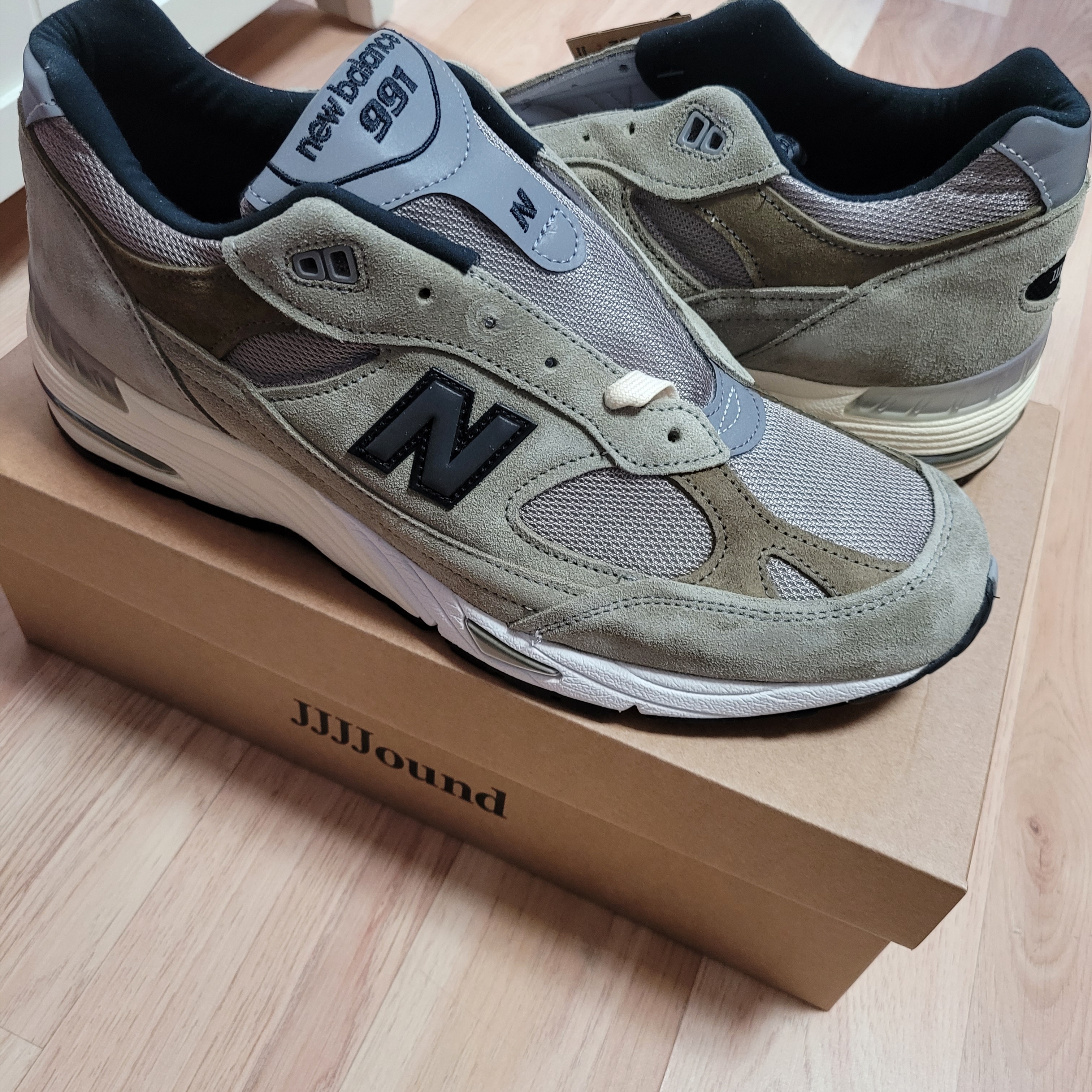 New Balance x JJJJound 991 Made in UK Grey 착용 스타일 - 1