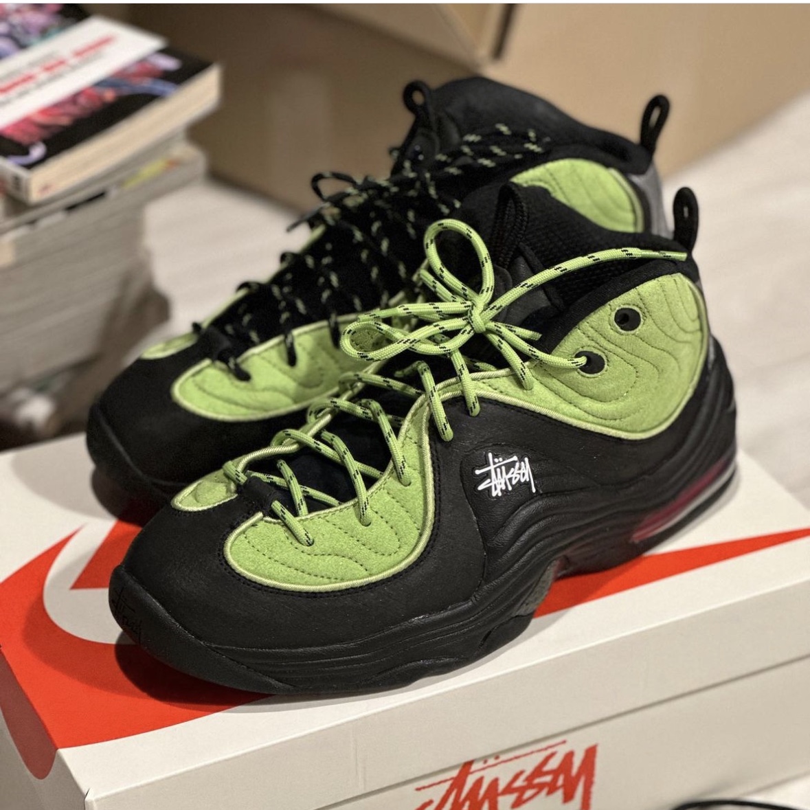 Nike x Stussy Air Penny II Vivid Green and Black, Nike x Stussy Air Penny II Fossil 착용 스타일 - 3