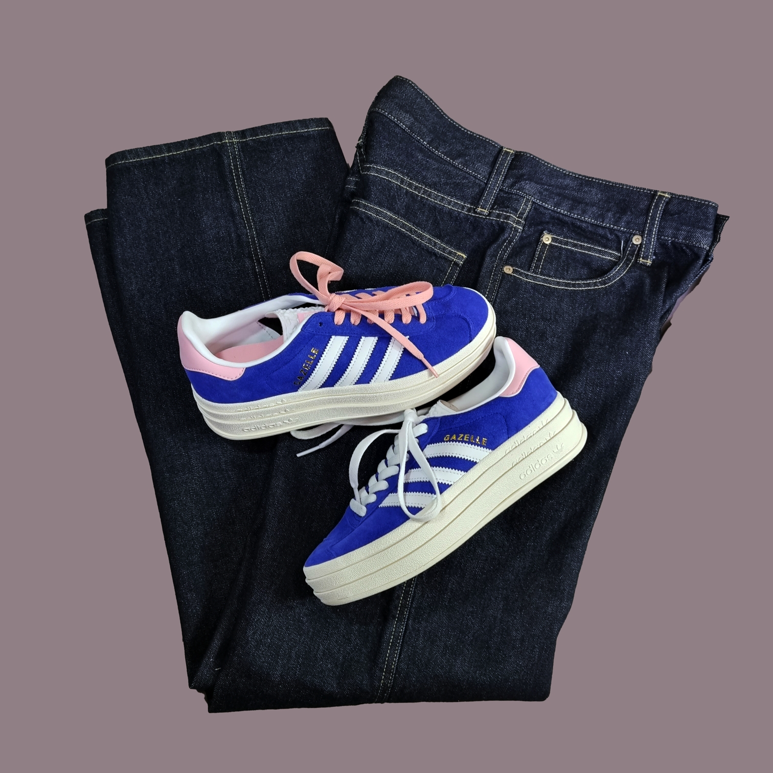 (W) Adidas Gazelle Bold Blue Pink 착용 스타일