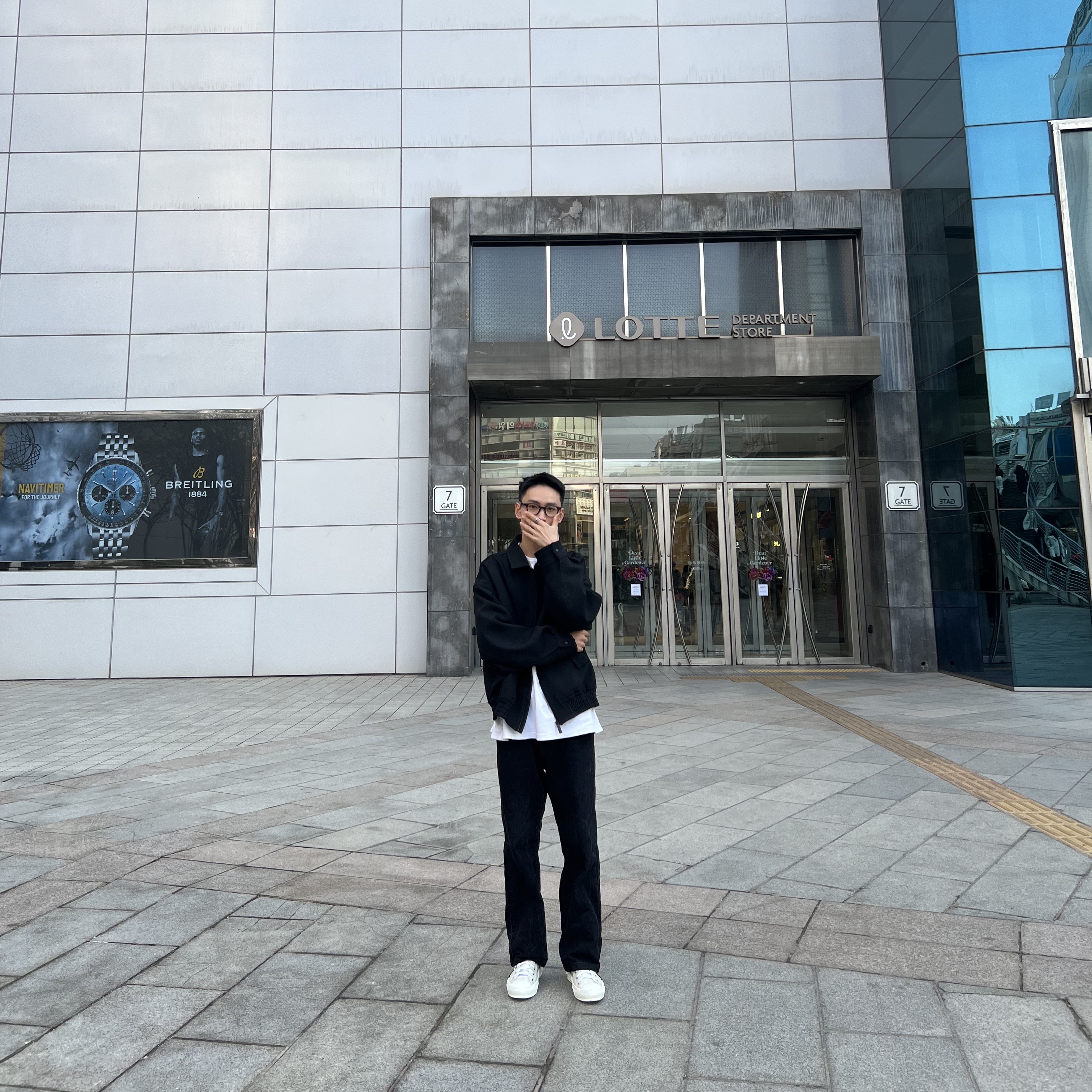 Zara x Ader Error Oversize Collar Bomber Jacket Black, Dior B23 High Dior Oblique White 착용 스타일 - 3