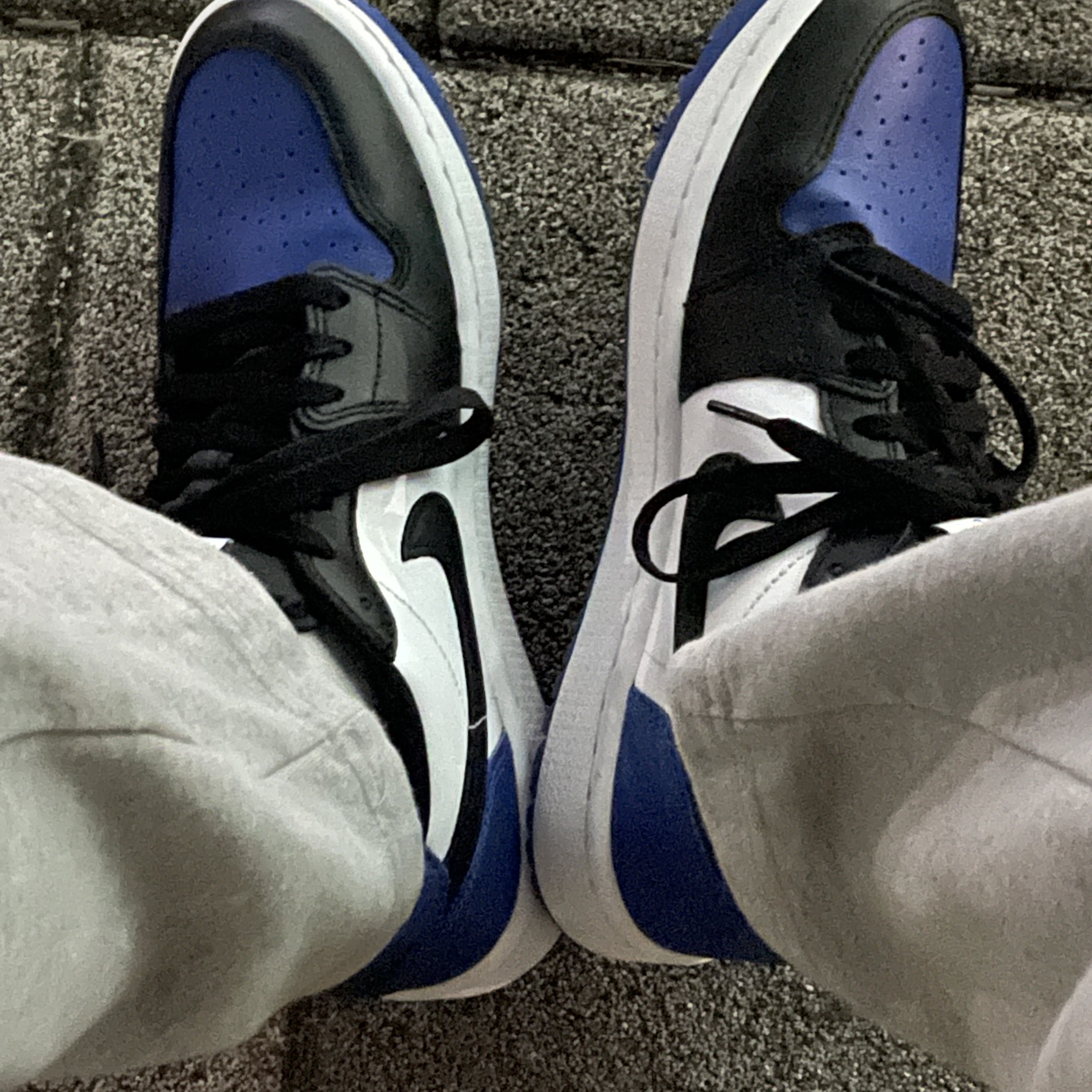 Jordan 1 Low Golf Sport Royal 착용 스타일