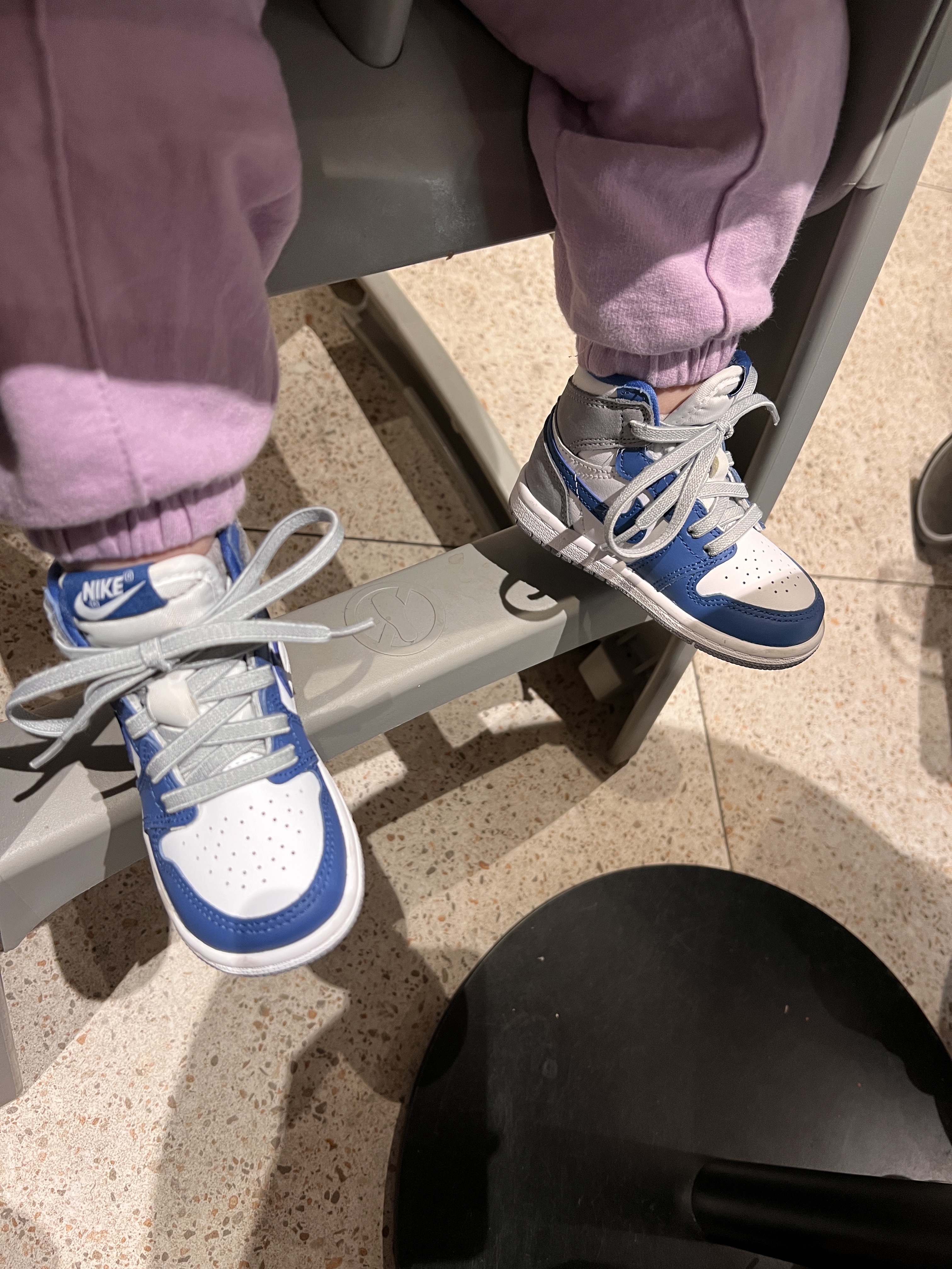 (TD) Nike Dunk Low Football Grey Mineral Teal, (TD) Jordan 1 Retro High OG True Blue 착용 스타일 - 4